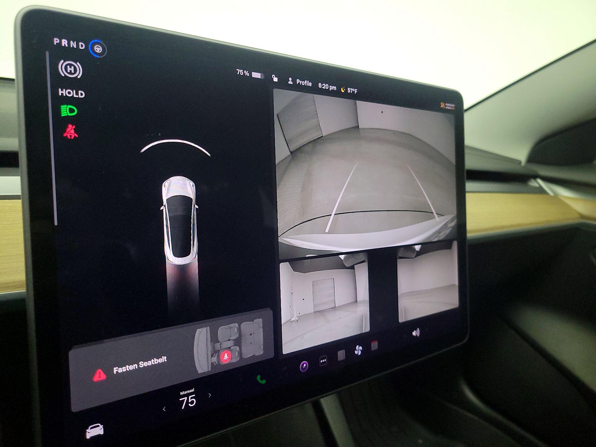 Thumbnail: 2021 Tesla Model 3 - 14