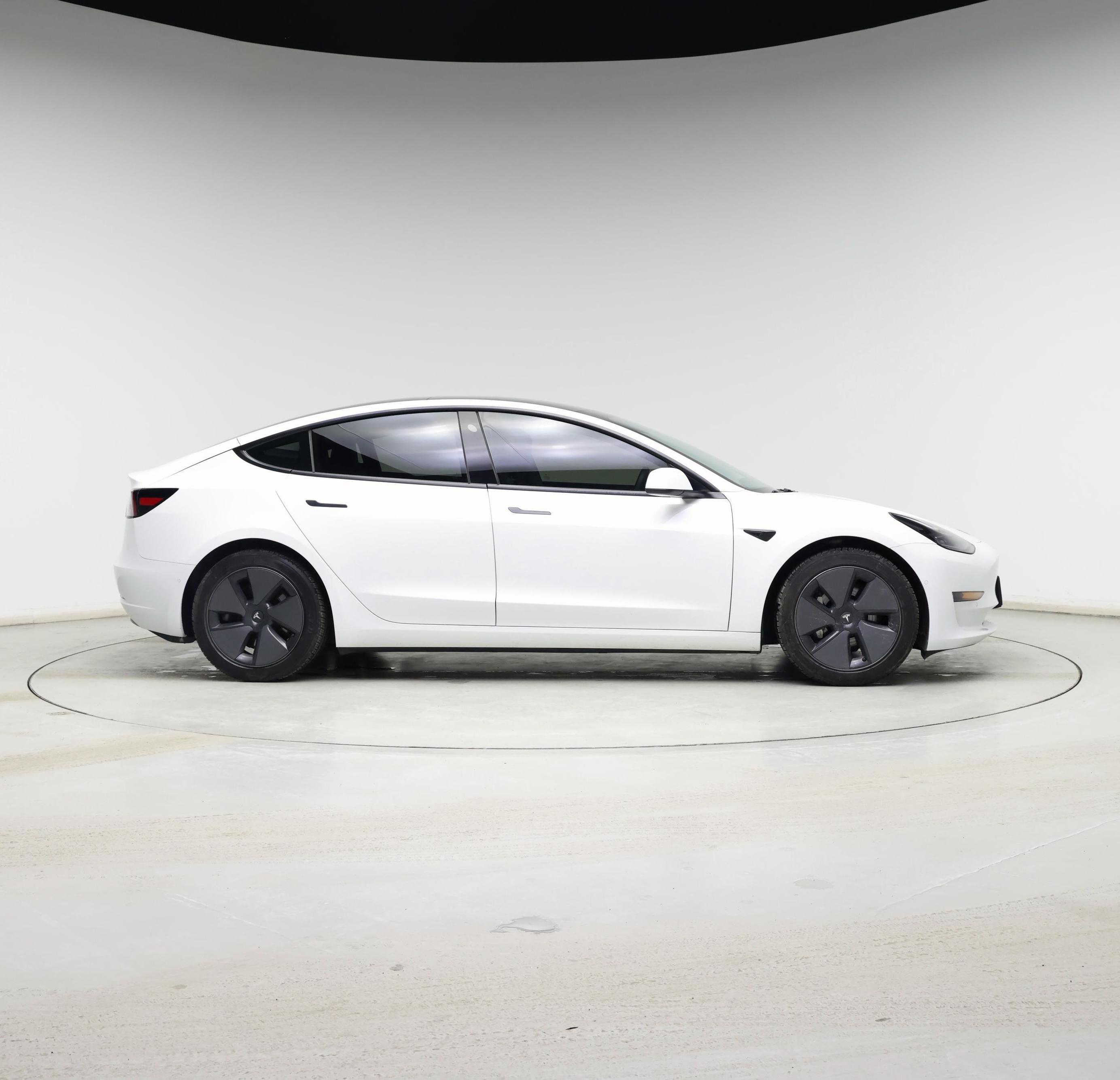 Thumbnail: 2021 Tesla Model 3 - 7