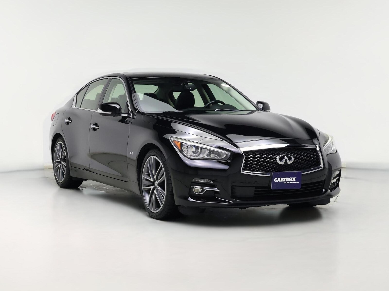 2017 INFINITI Q50 Premium