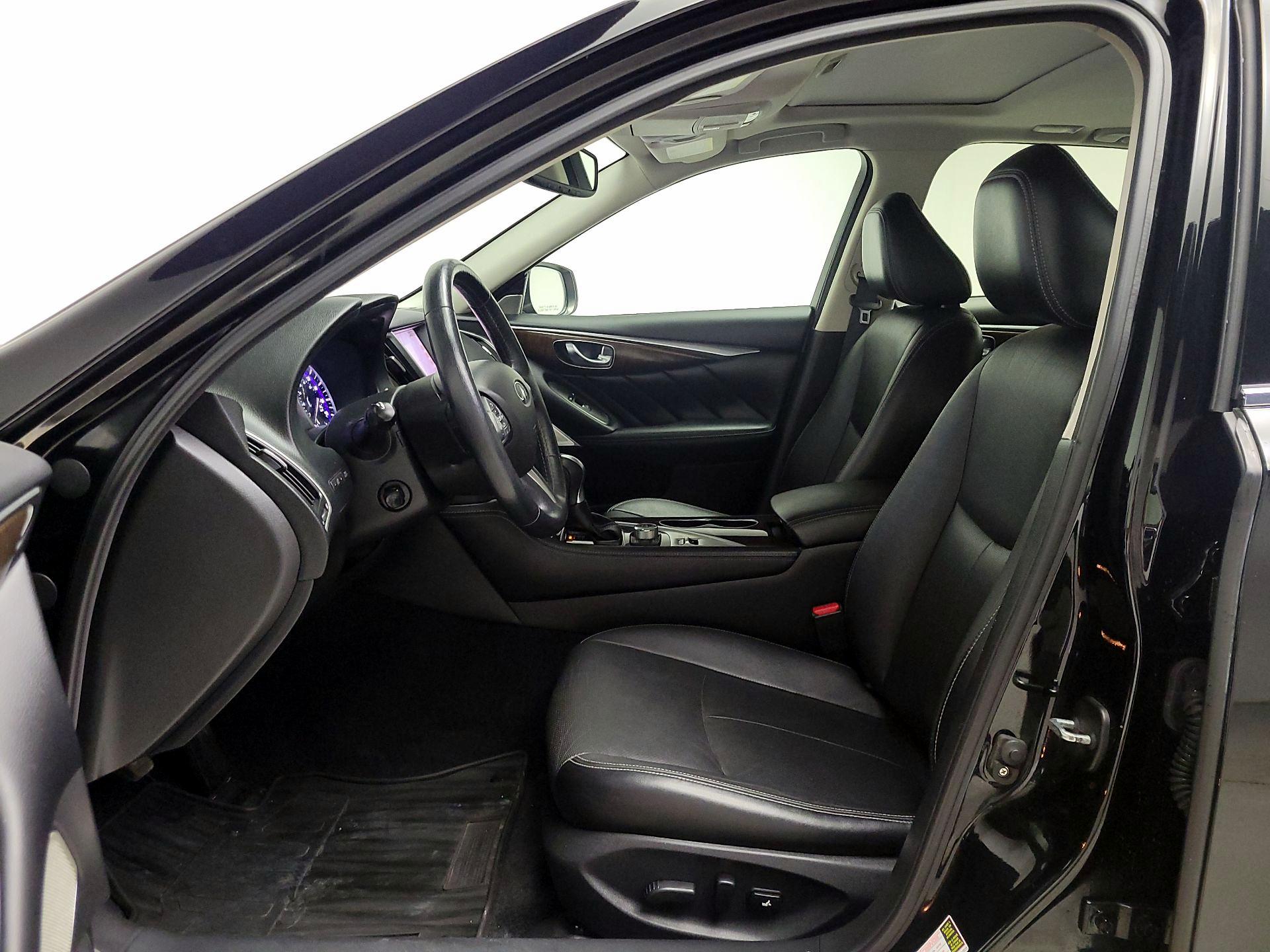 Thumbnail: 2017 INFINITI Q50 - 11