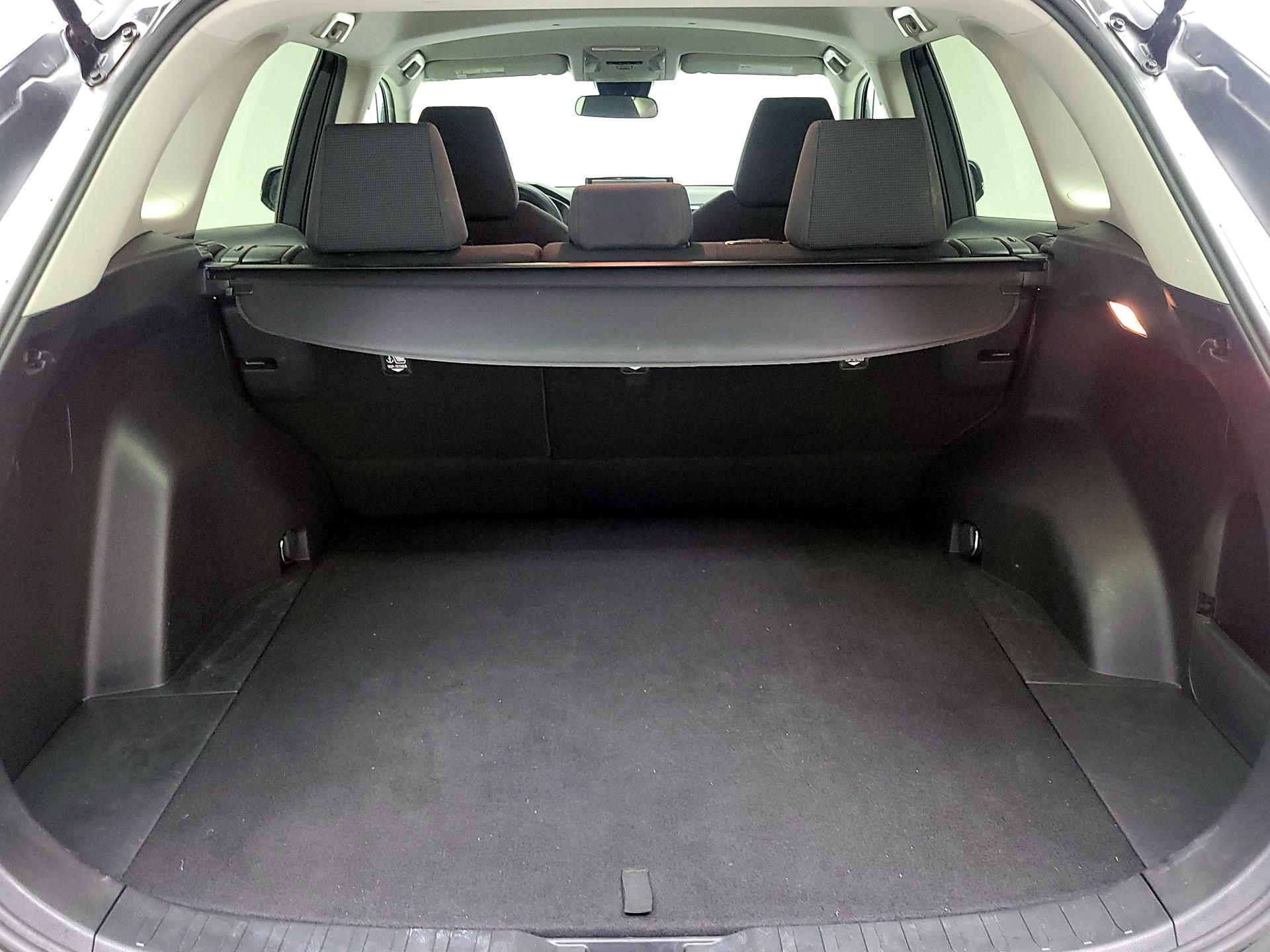 Thumbnail: 2019 Toyota RAV4 - 20