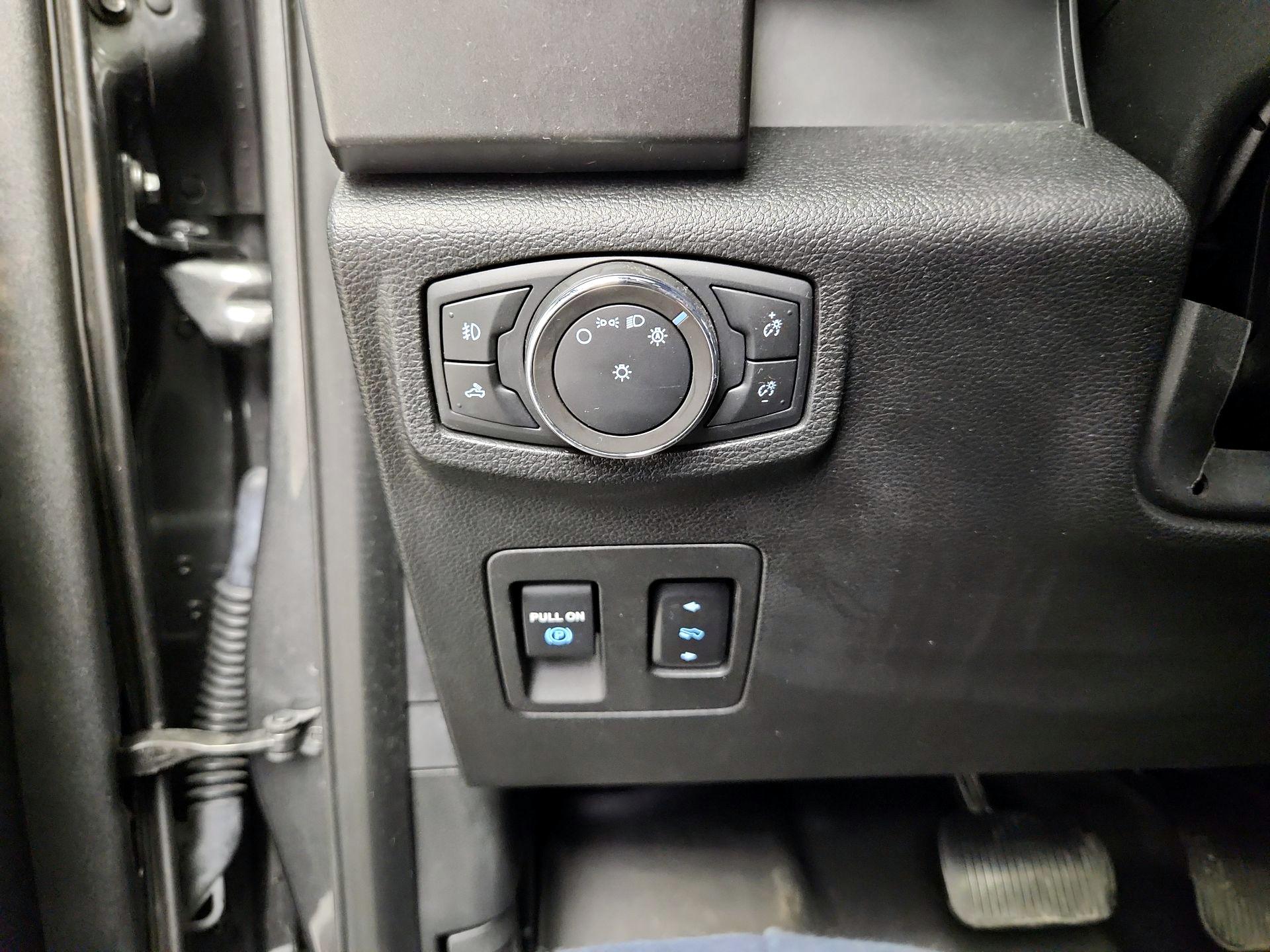 Thumbnail: 2020 Ford F-150 - 13