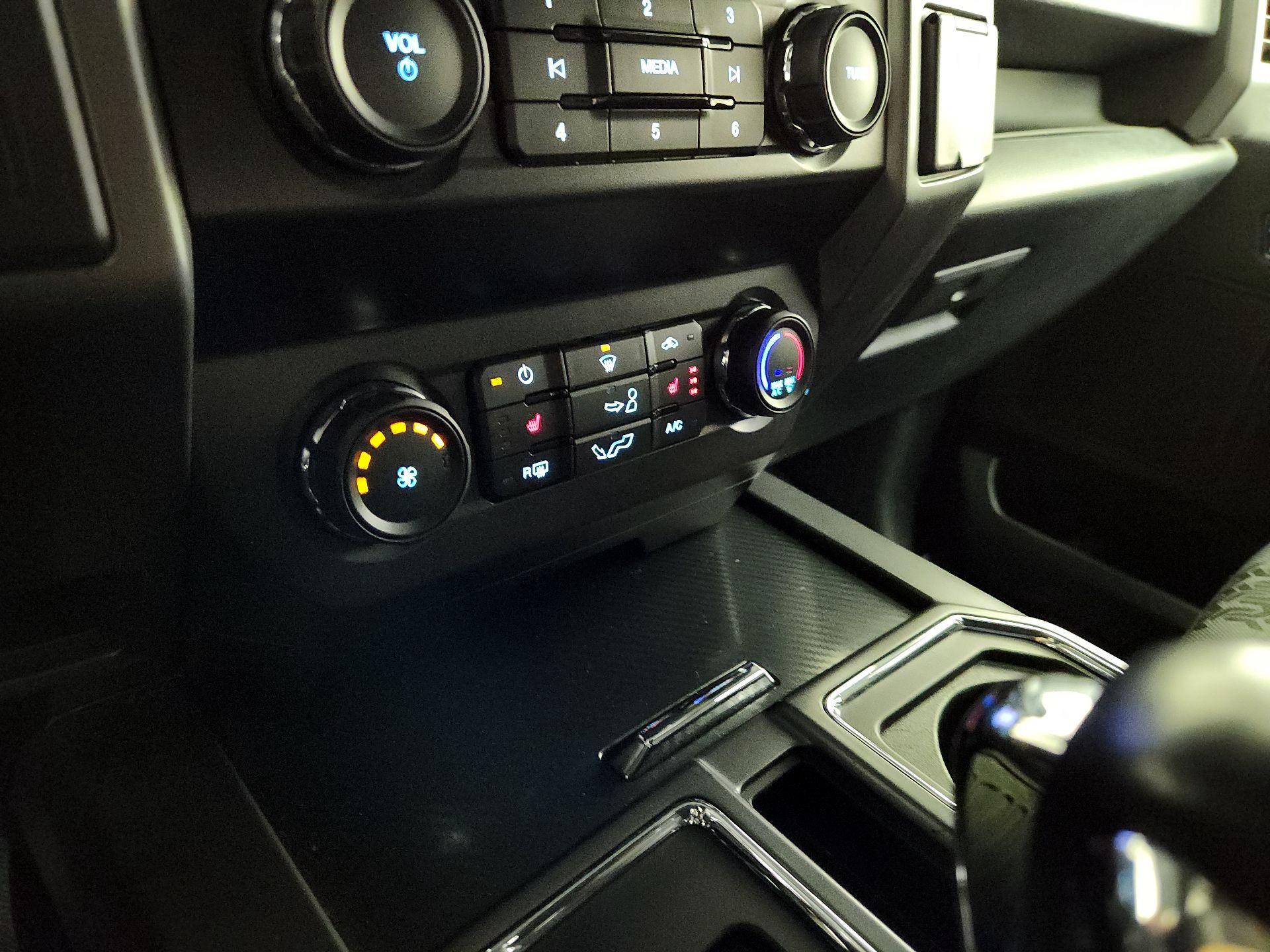 Thumbnail: 2020 Ford F-150 - 17