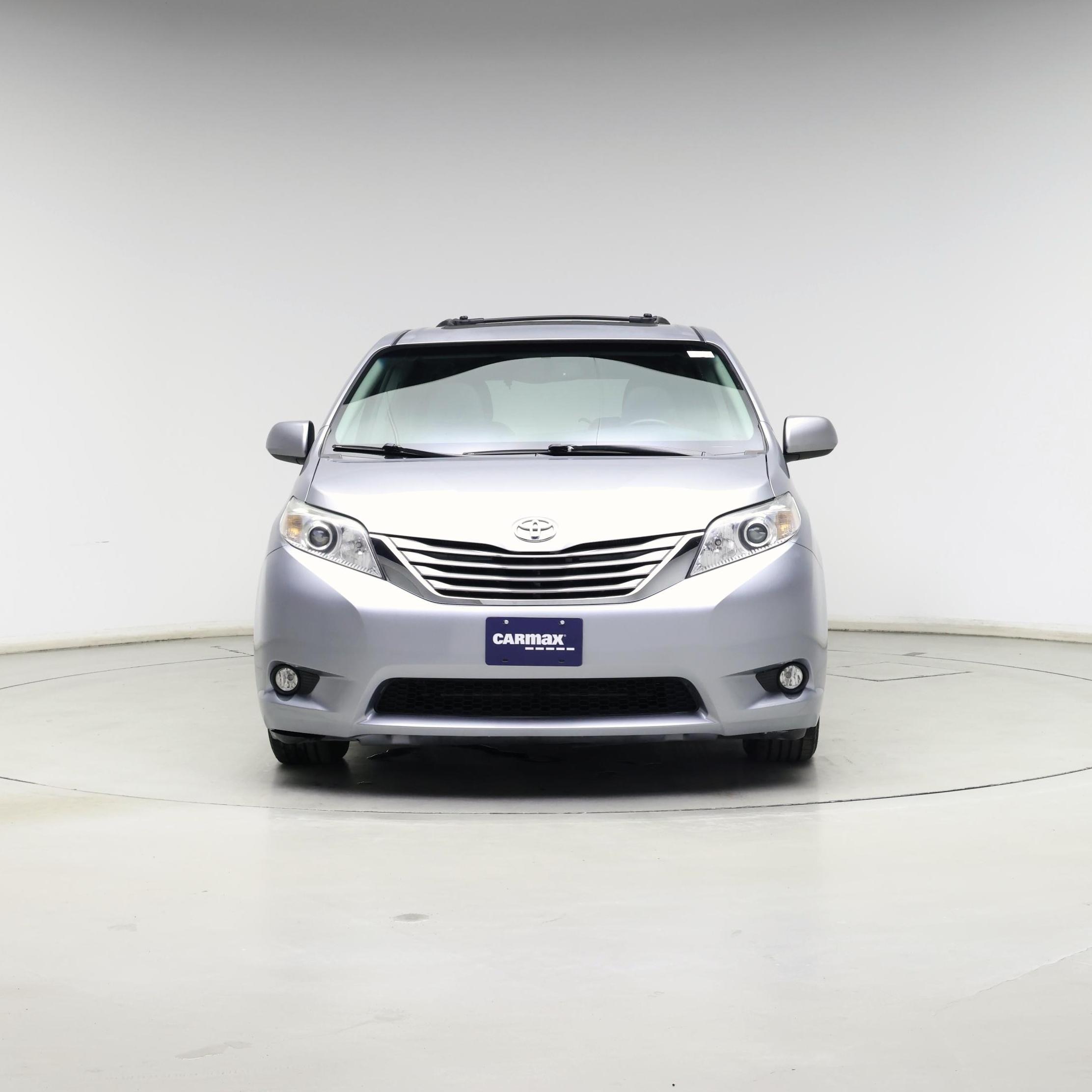 Thumbnail: 2017 Toyota Sienna - 5