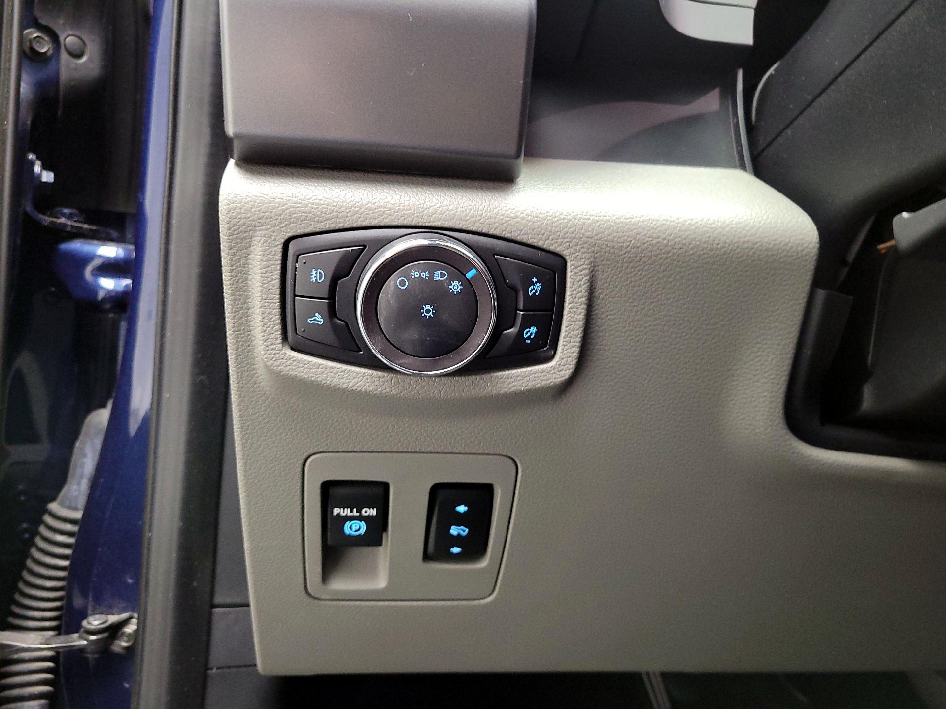 Thumbnail: 2019 Ford F-150 - 11