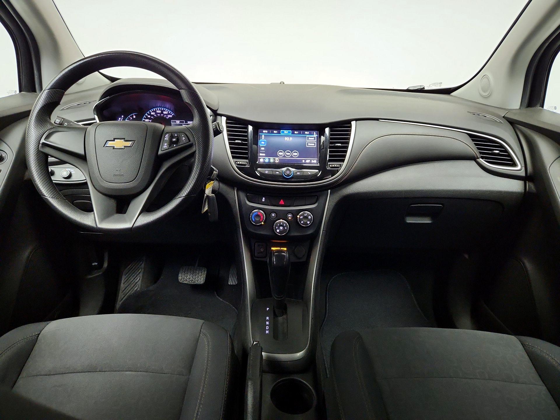 Thumbnail: 2018 Chevrolet Trax - 9