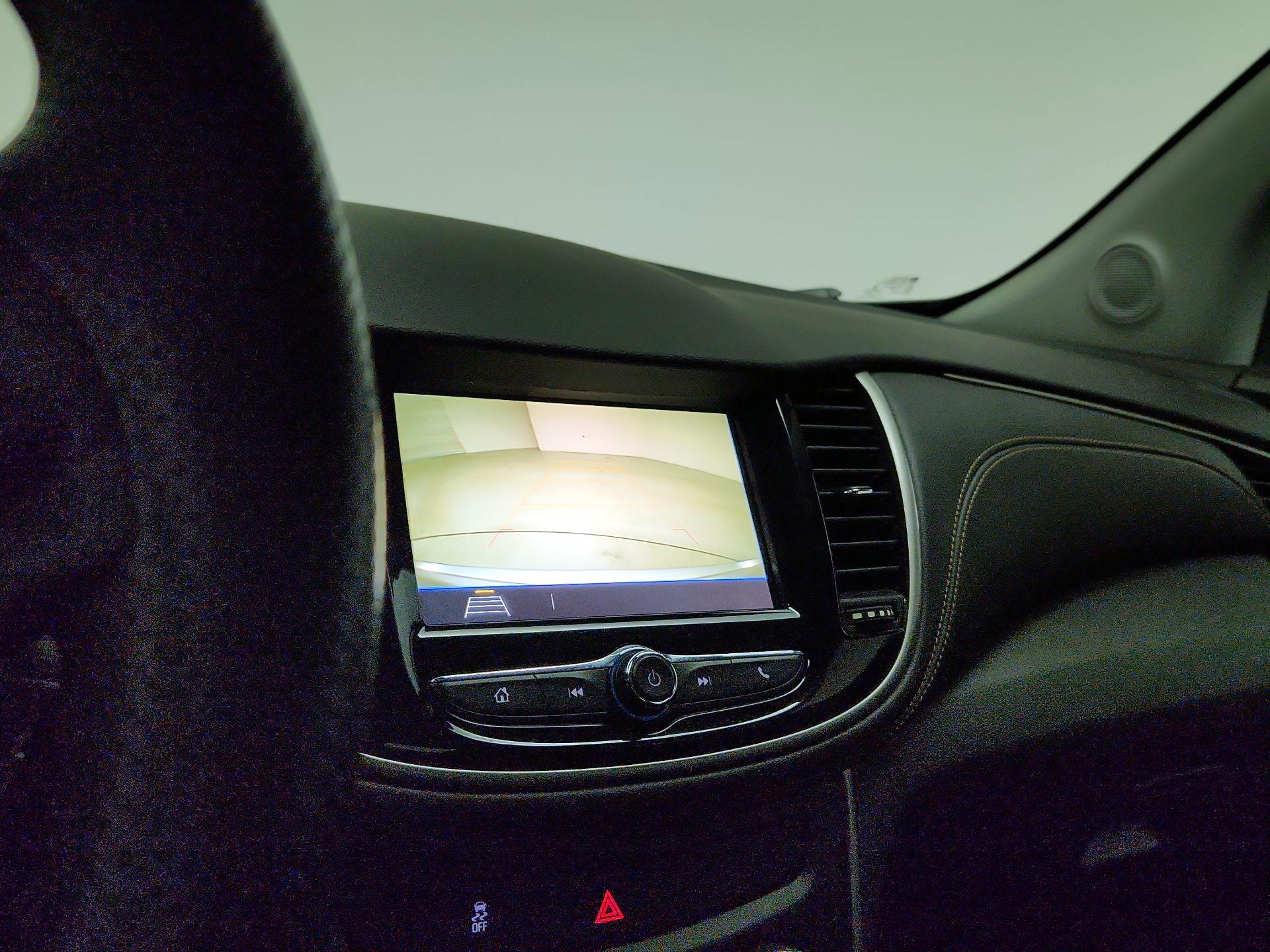 Thumbnail: 2018 Chevrolet Trax - 14