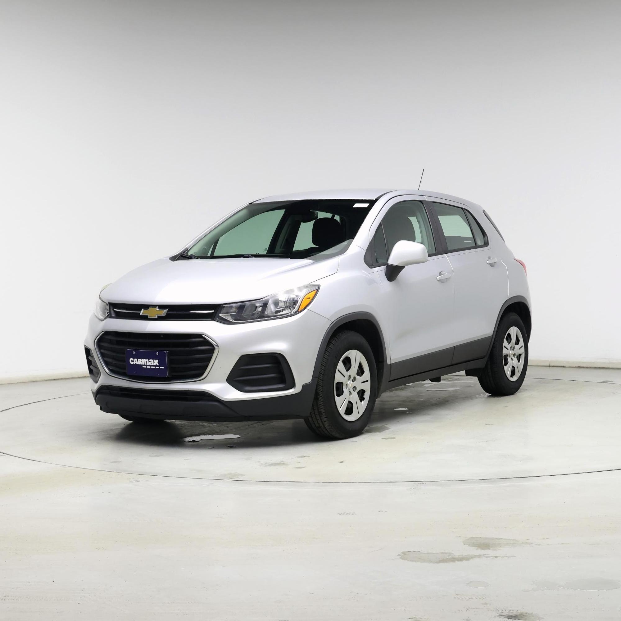 Thumbnail: 2018 Chevrolet Trax - 4