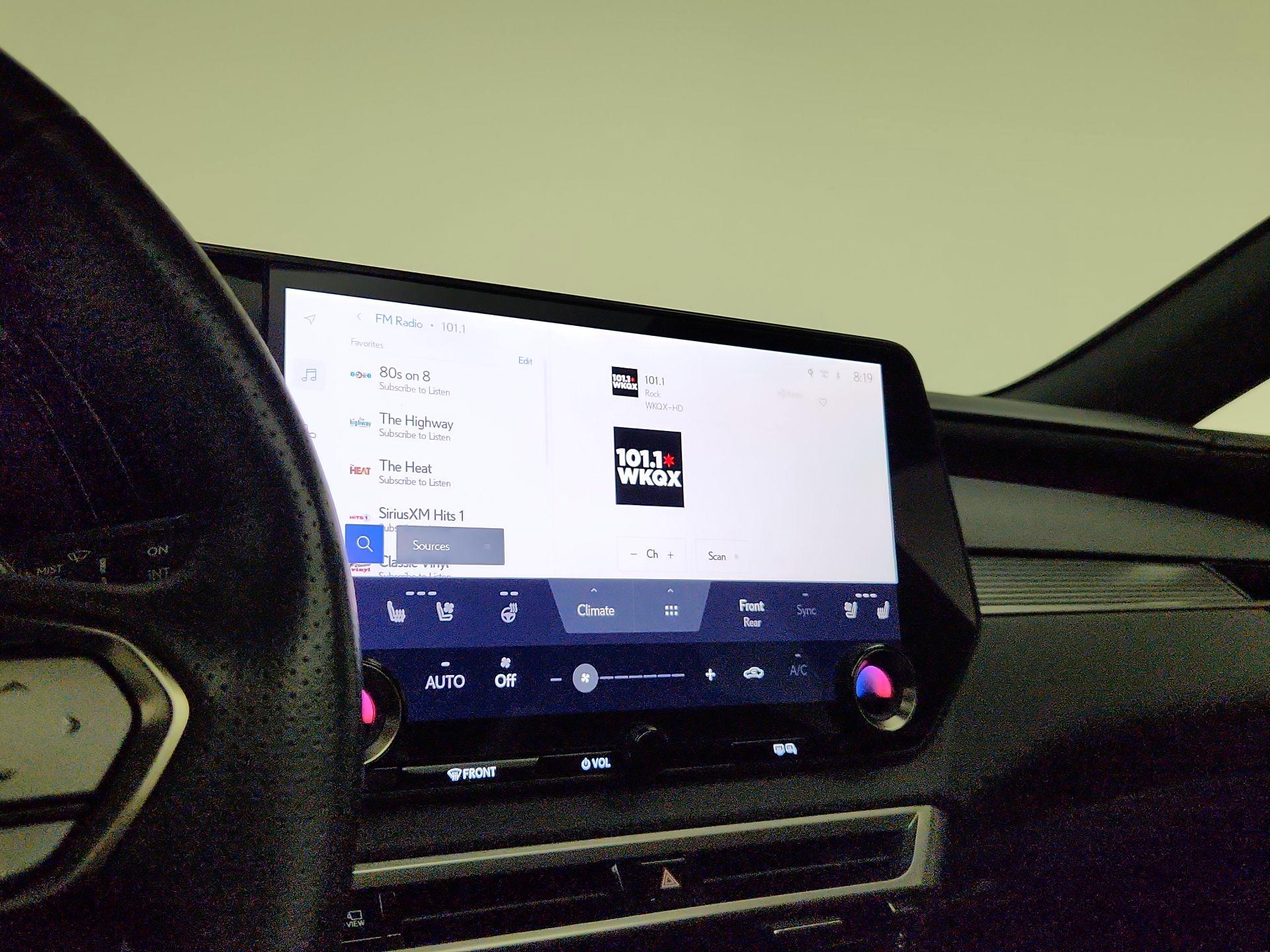 Thumbnail: 2023 Lexus RX - 15