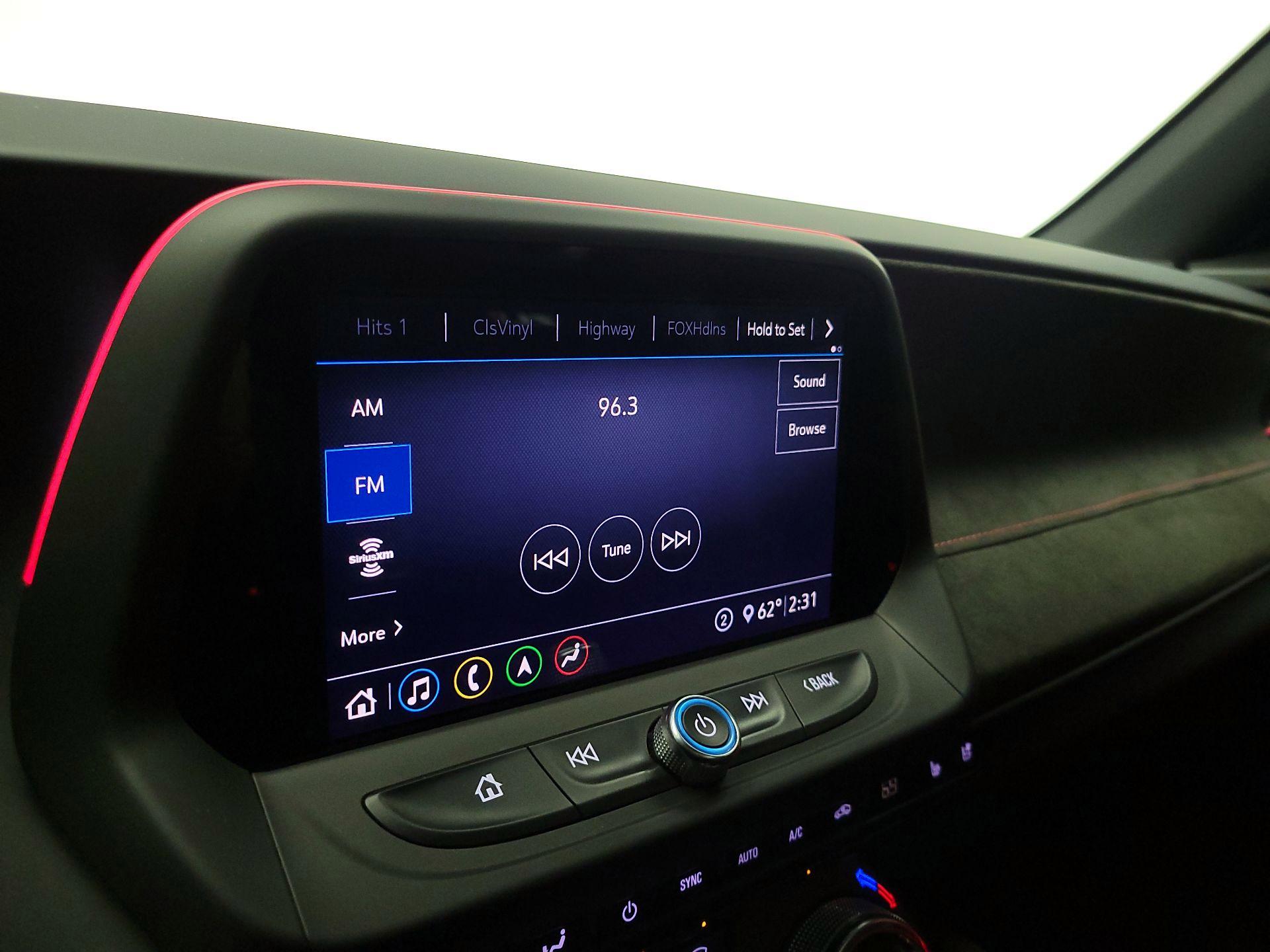 Thumbnail: 2020 Chevrolet Camaro - 16