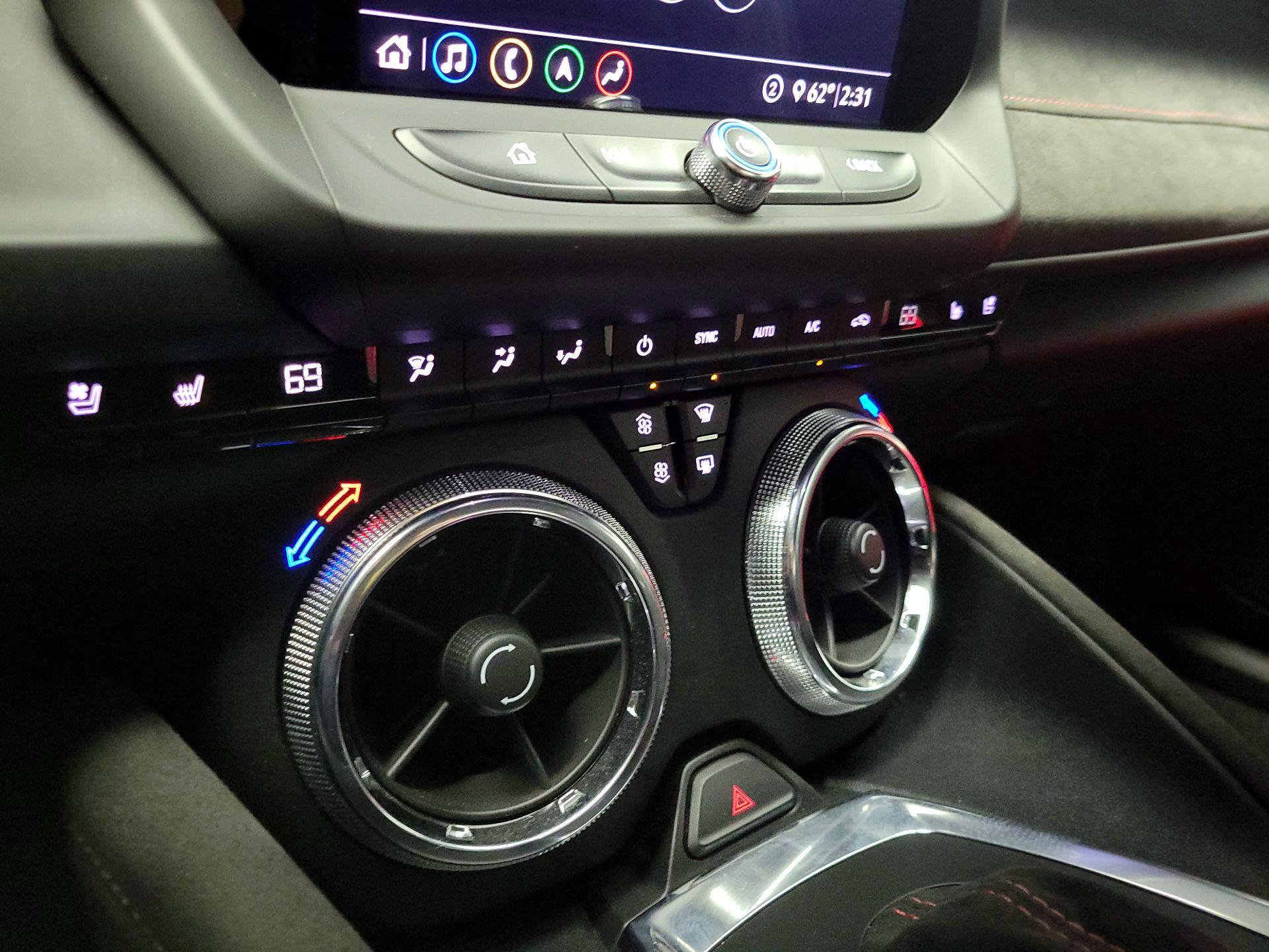 Thumbnail: 2020 Chevrolet Camaro - 17