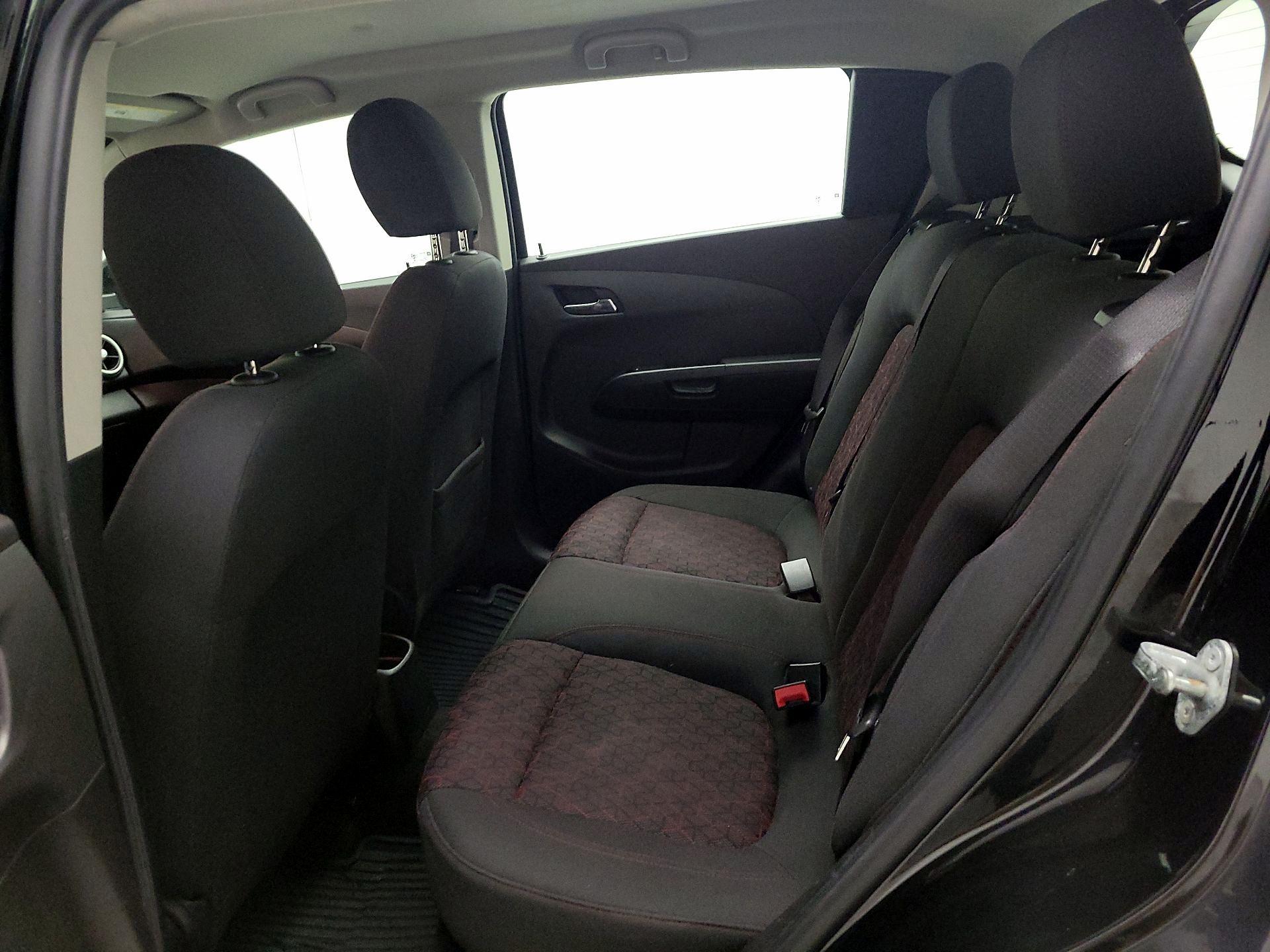 Thumbnail: 2018 Chevrolet Sonic - 19