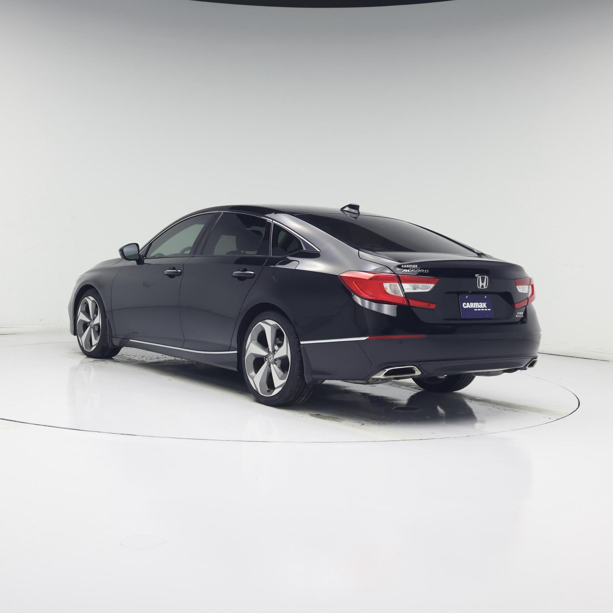 Thumbnail: 2018 Honda Accord - 2