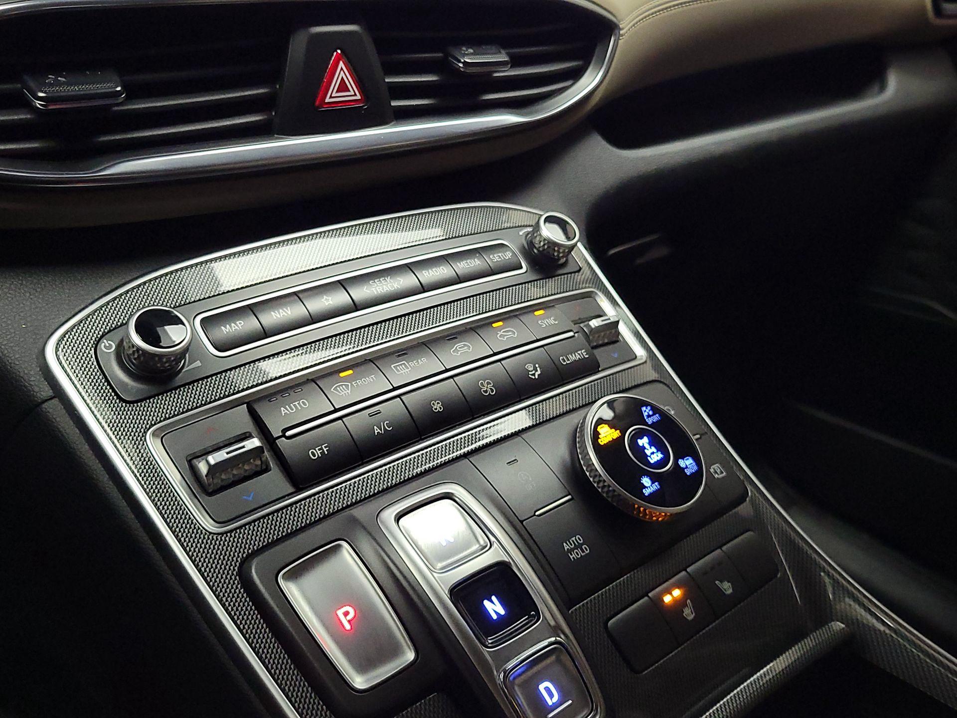 Thumbnail: 2023 Hyundai Santa Fe - 17