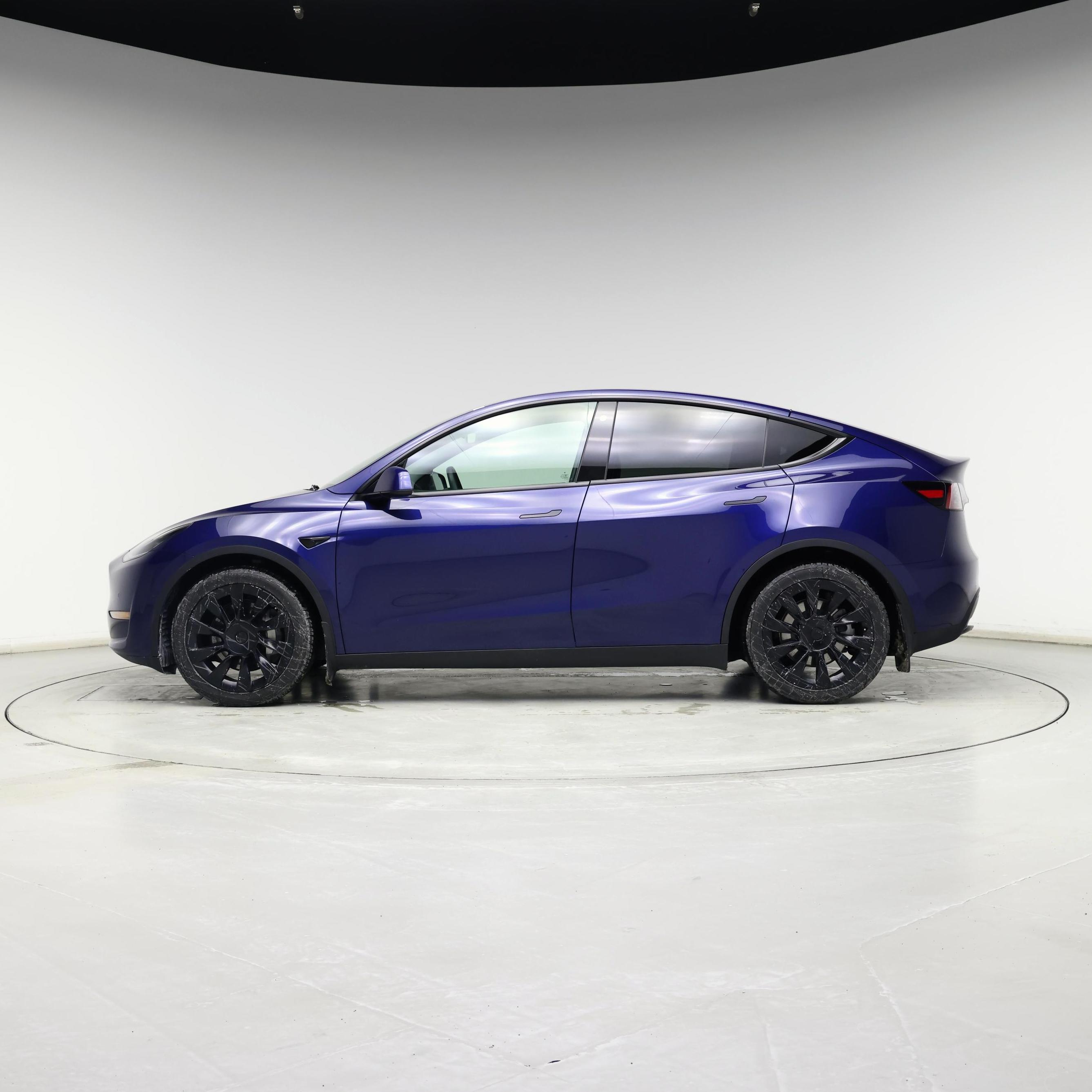 Thumbnail: 2022 Tesla Model Y - 3