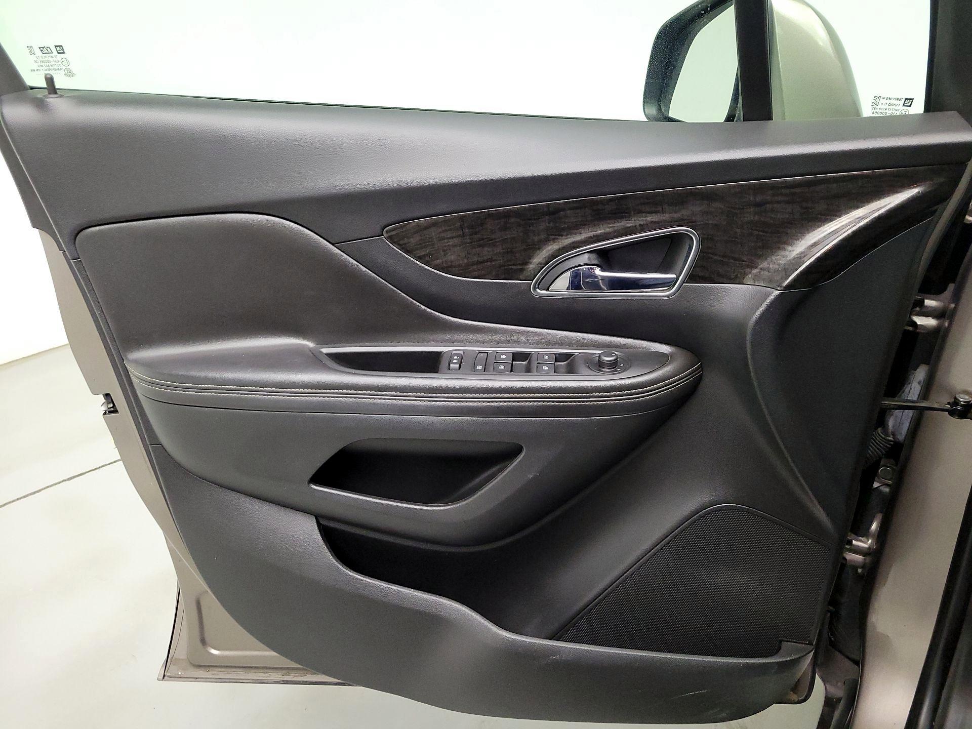 Thumbnail: 2015 Buick Encore - 12