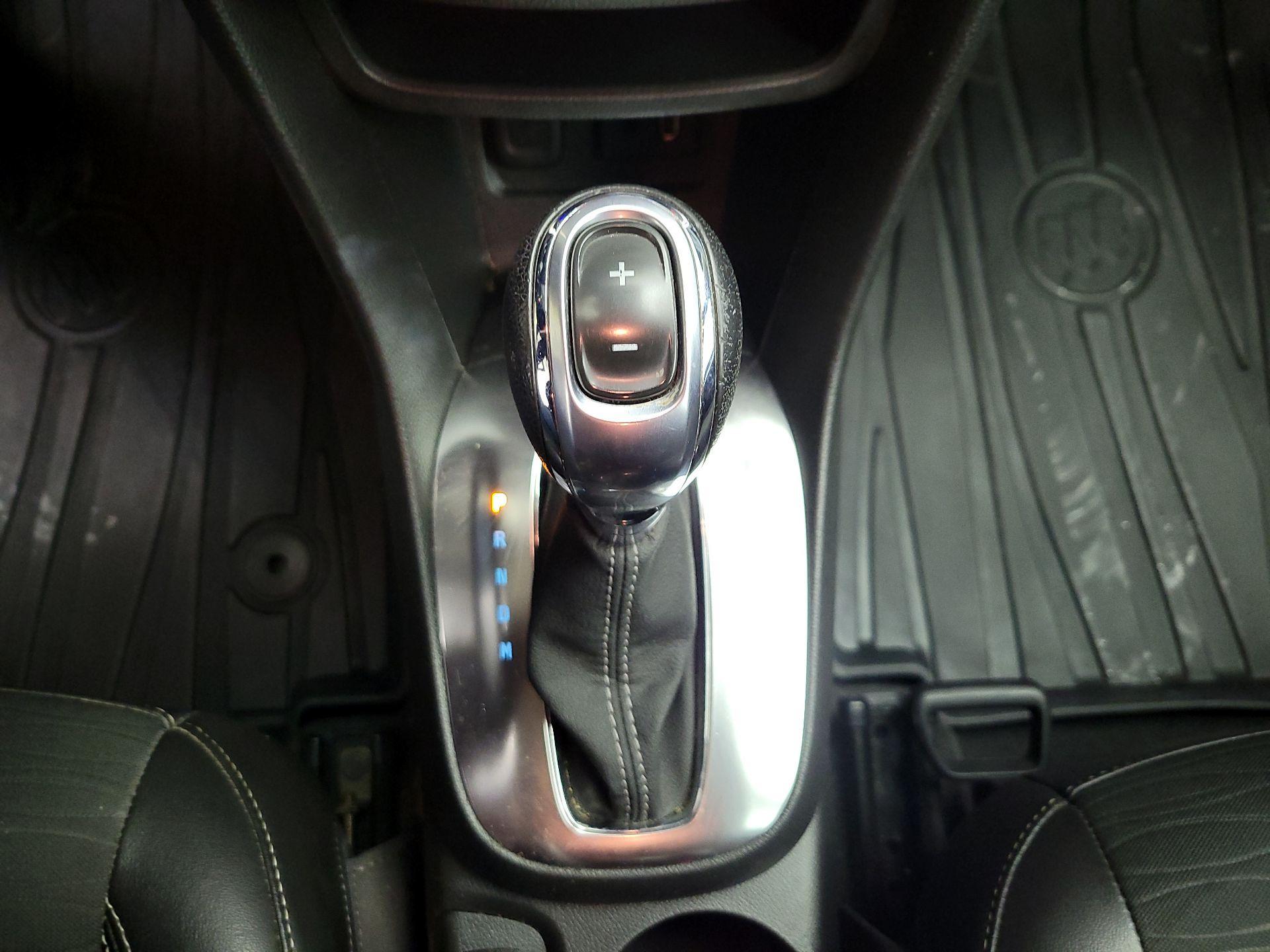 Thumbnail: 2015 Buick Encore - 15