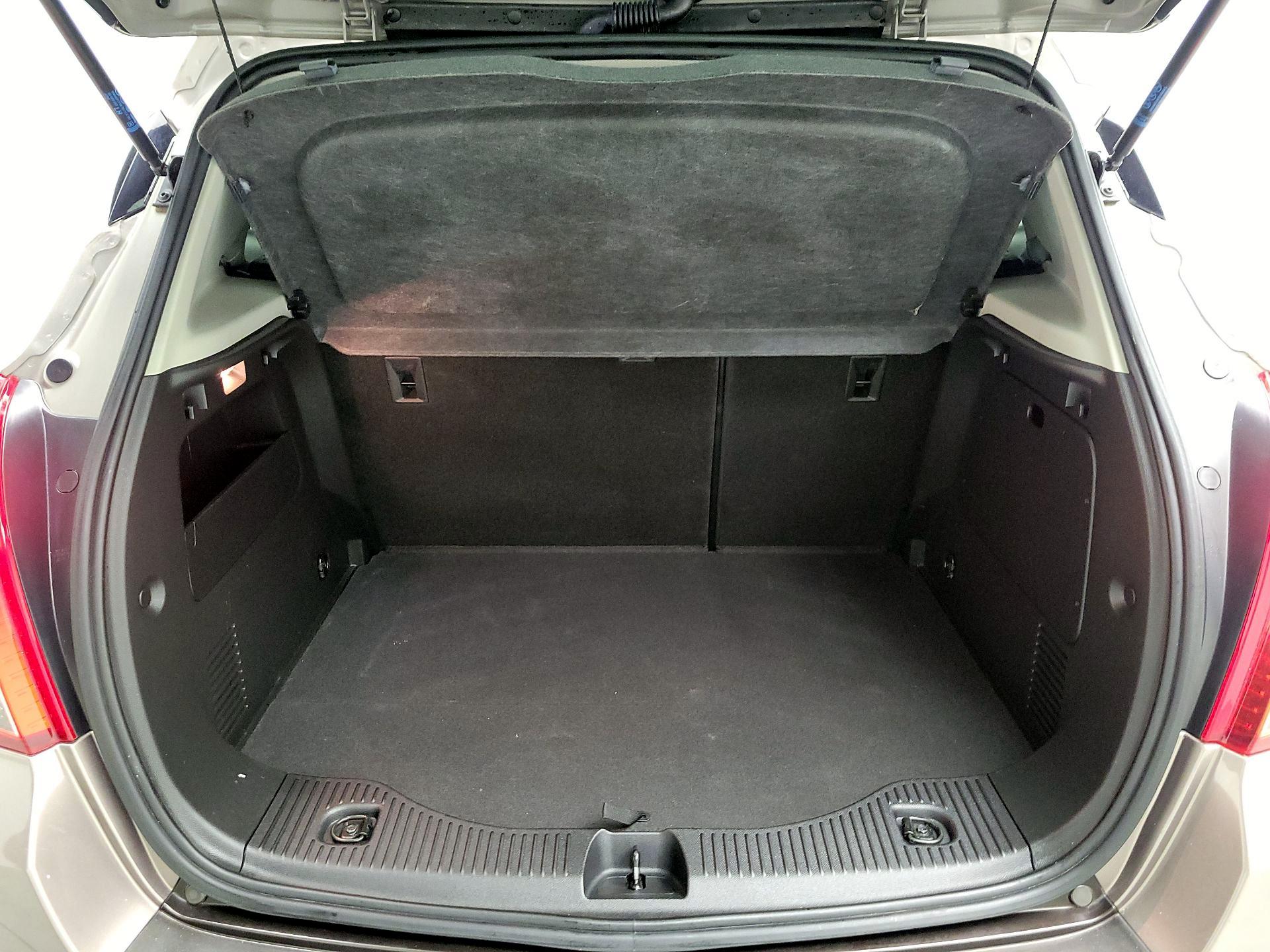 Thumbnail: 2015 Buick Encore - 16