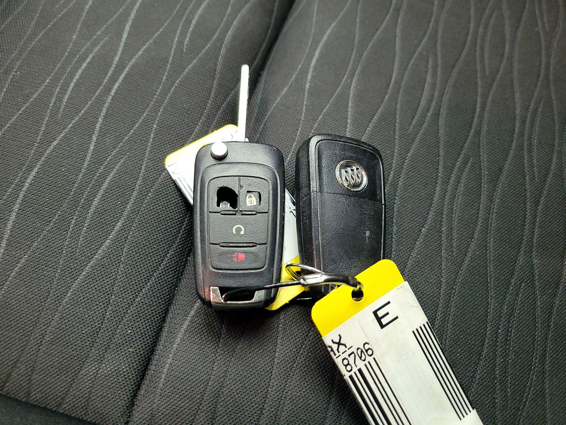 Thumbnail: 2015 Buick Encore - 18