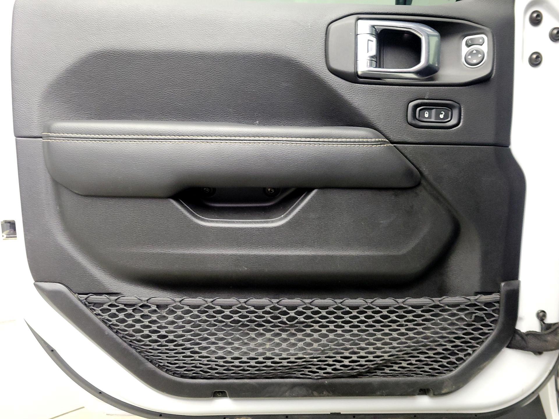 Thumbnail: 2022 Jeep Gladiator - 12