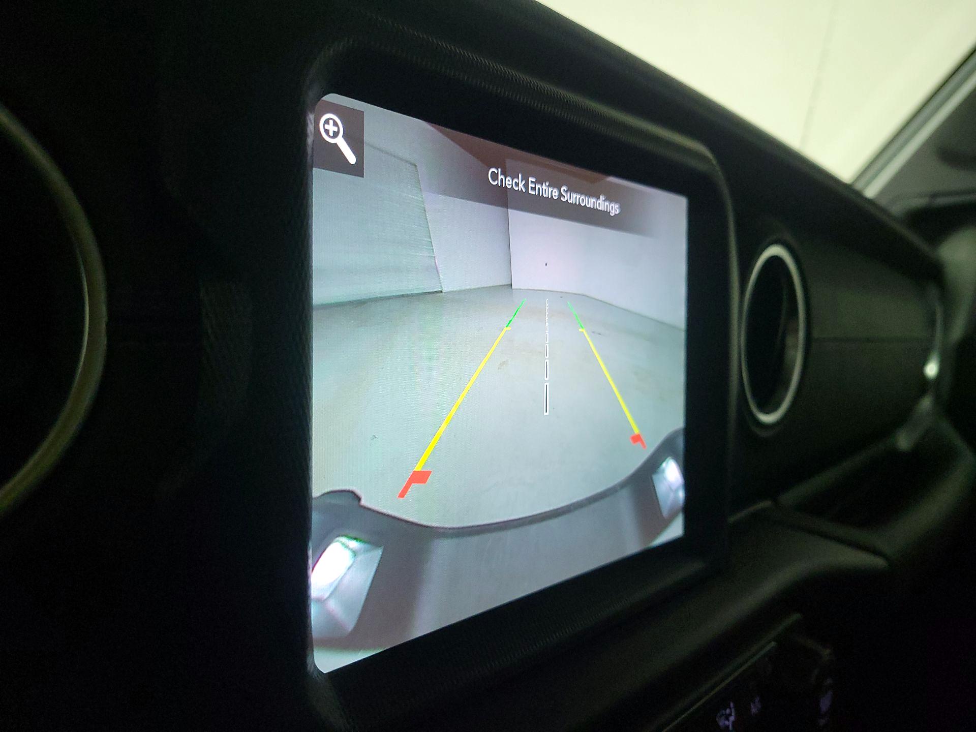 Thumbnail: 2022 Jeep Gladiator - 15