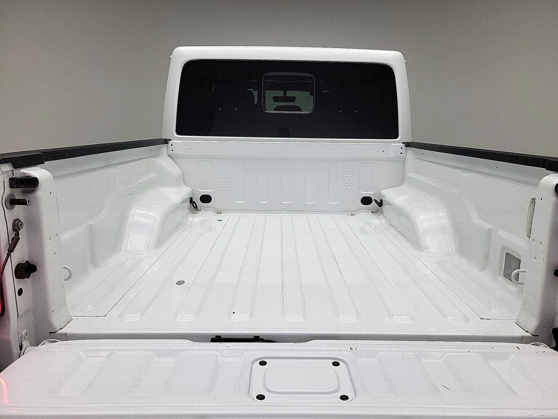 Thumbnail: 2022 Jeep Gladiator - 20