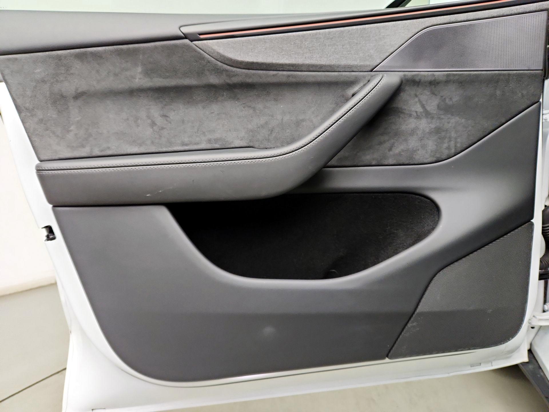 Thumbnail: 2026 Tesla Model Y - 12