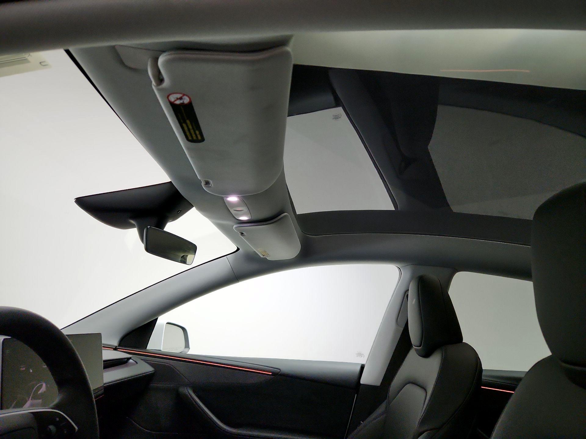 Thumbnail: 2026 Tesla Model Y - 18