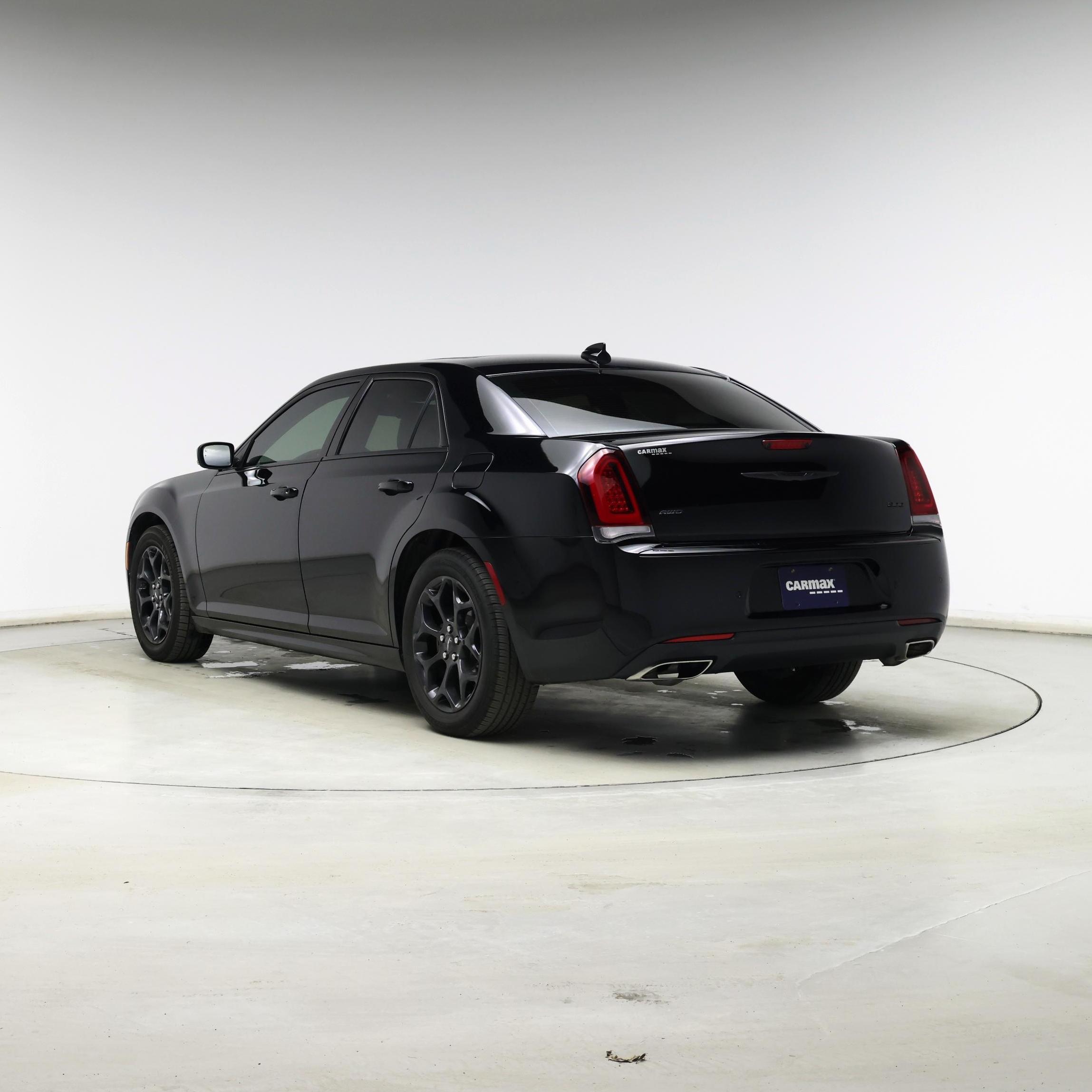 Thumbnail: 2022 Chrysler 300 - 2