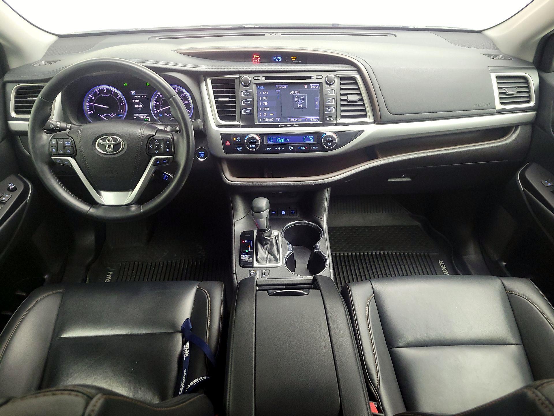 Thumbnail: 2019 Toyota Highlander - 9