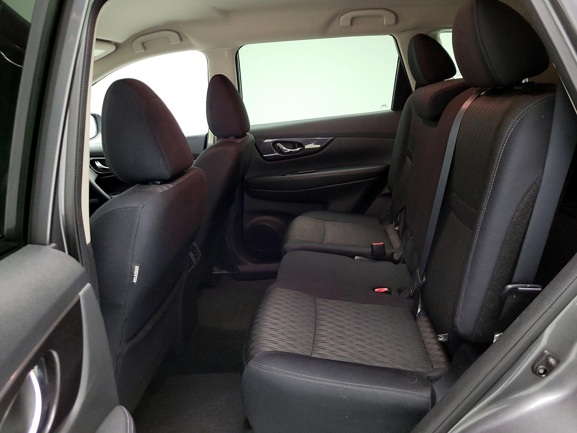 Thumbnail: 2018 Nissan Rogue - 19