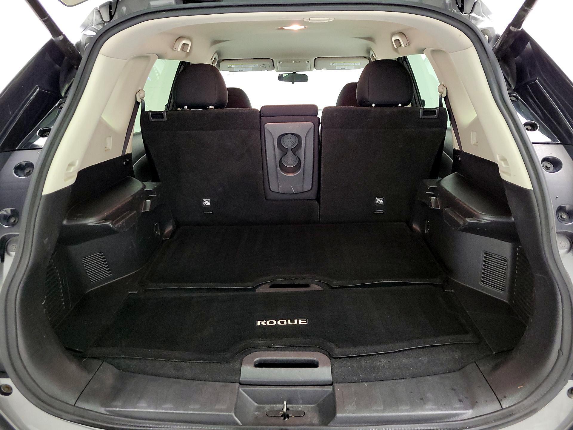 Thumbnail: 2018 Nissan Rogue - 20