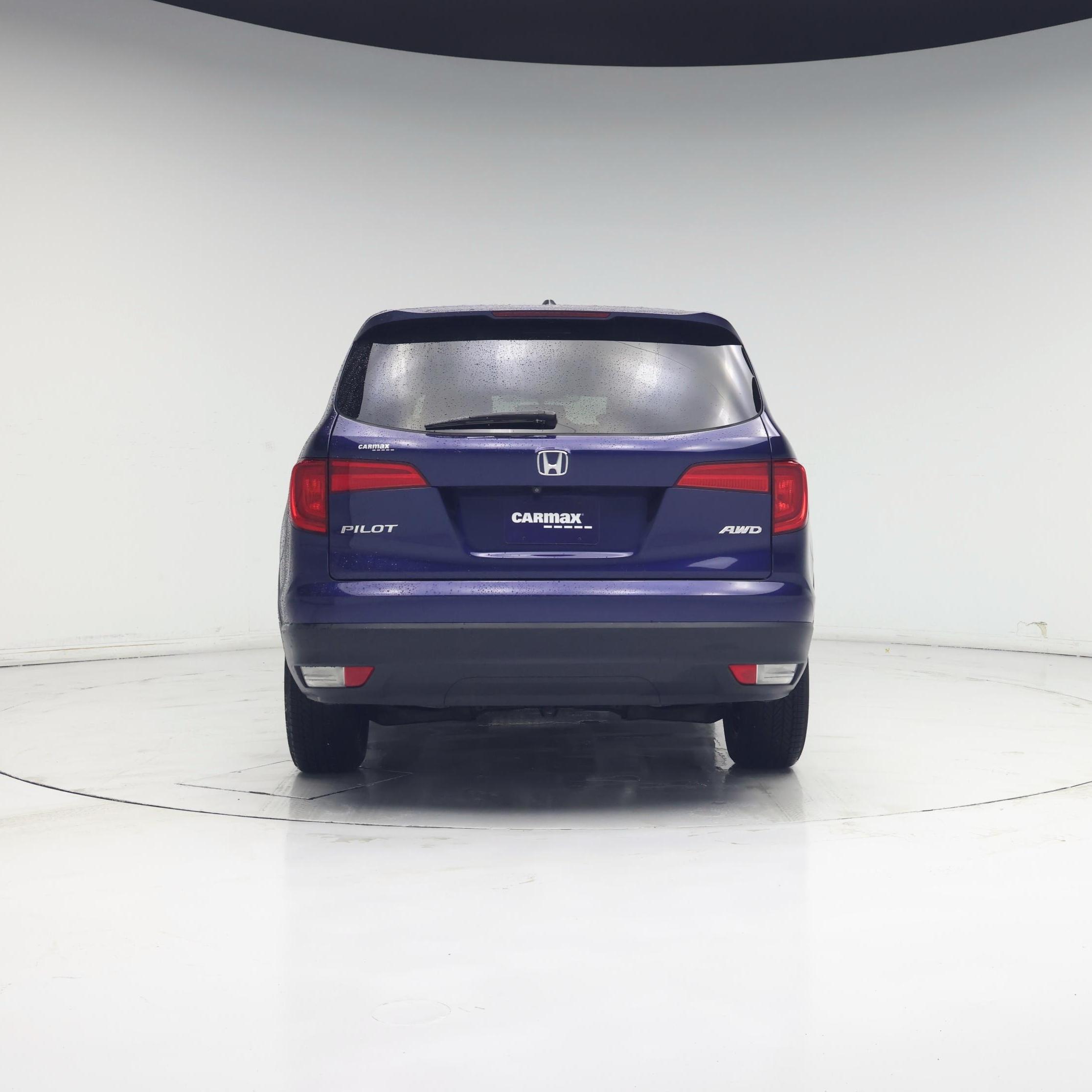 Thumbnail: 2017 Honda Pilot - 6