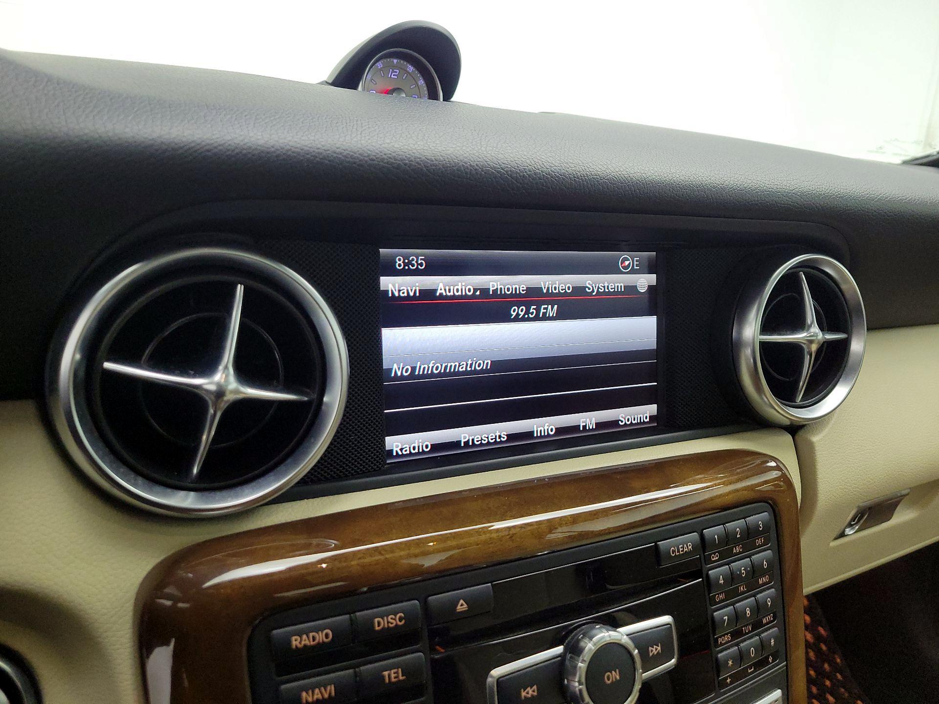 Thumbnail: 2016 Mercedes-Benz SLK - 14