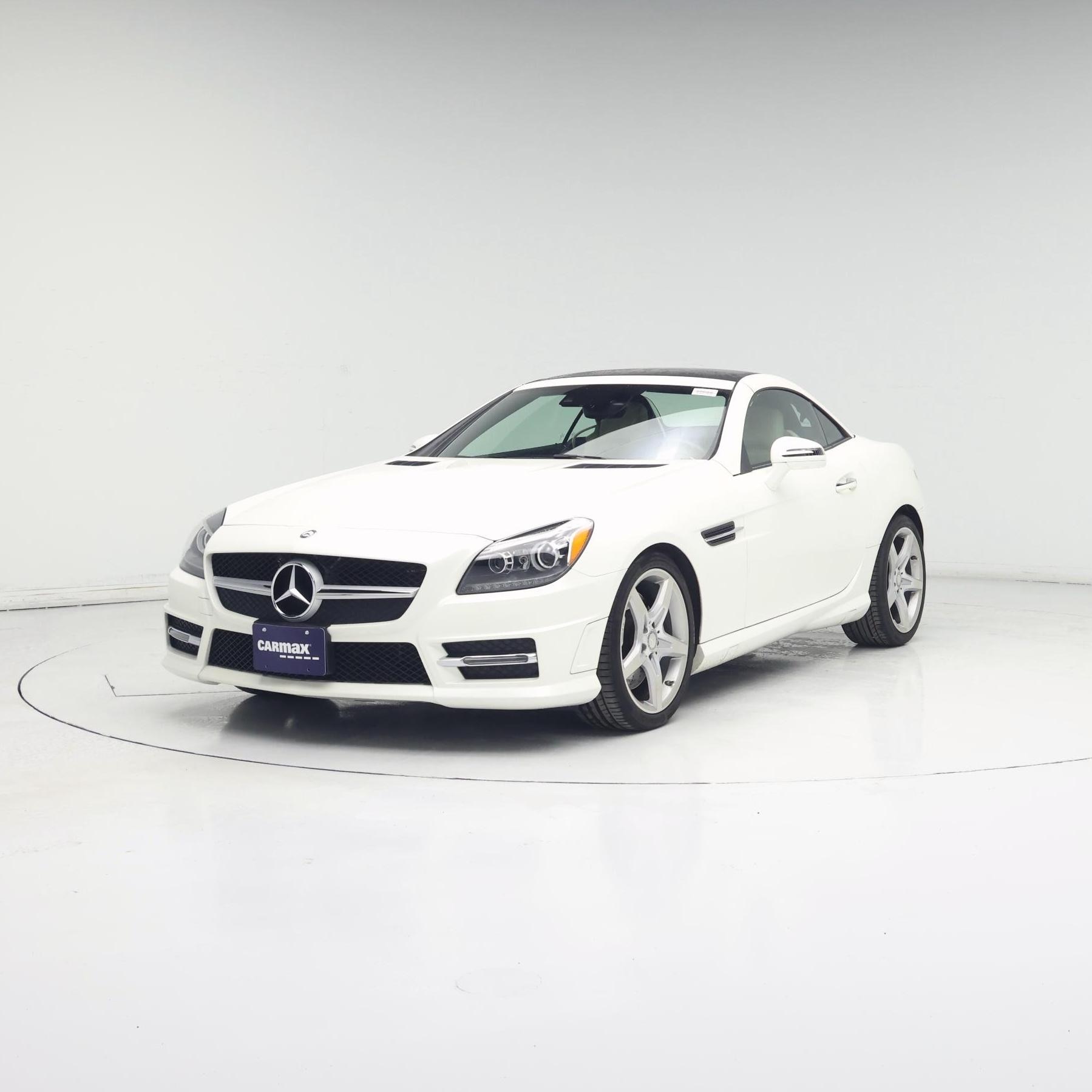 Thumbnail: 2016 Mercedes-Benz SLK - 4