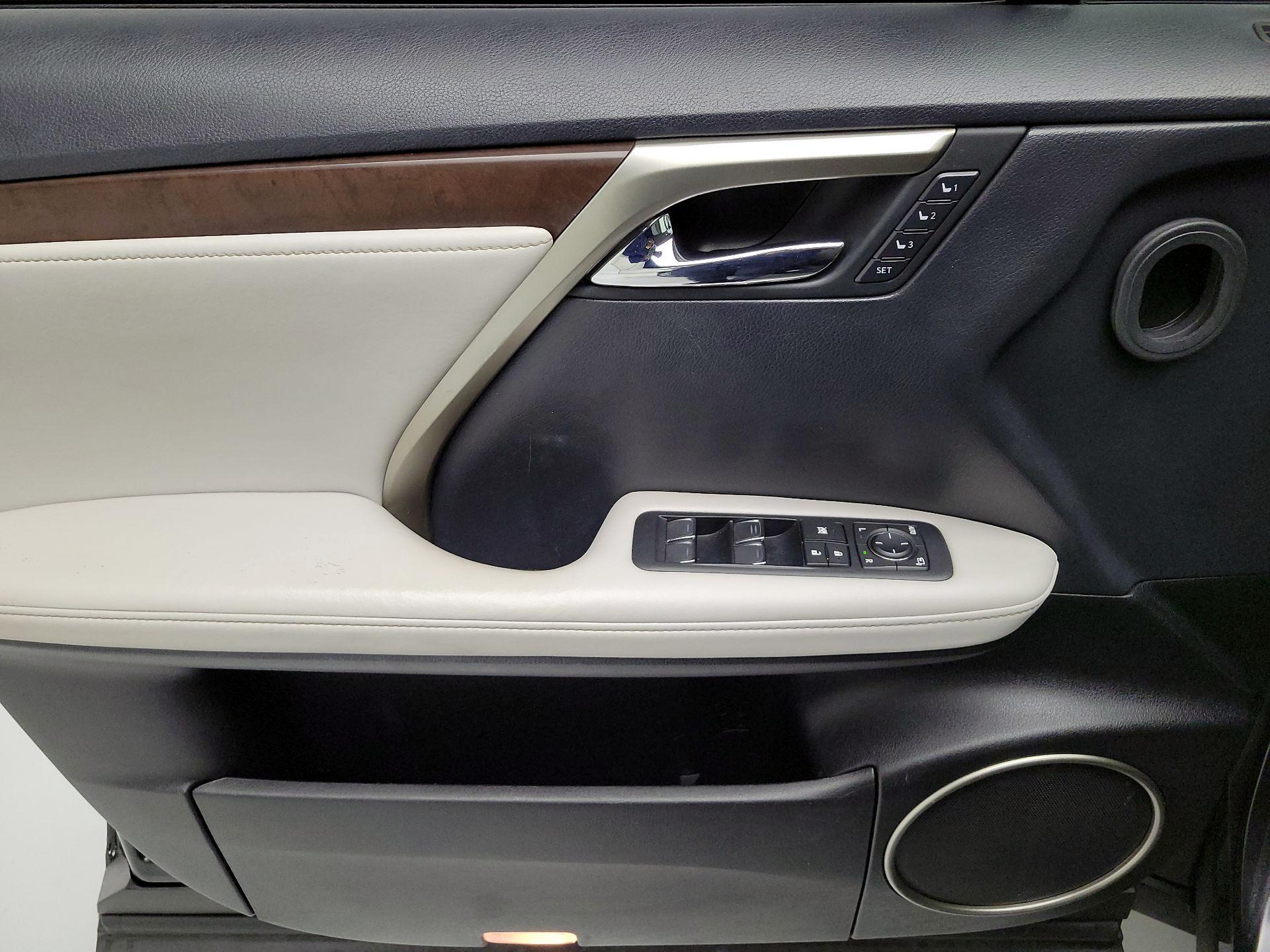 Thumbnail: 2020 Lexus RX - 12