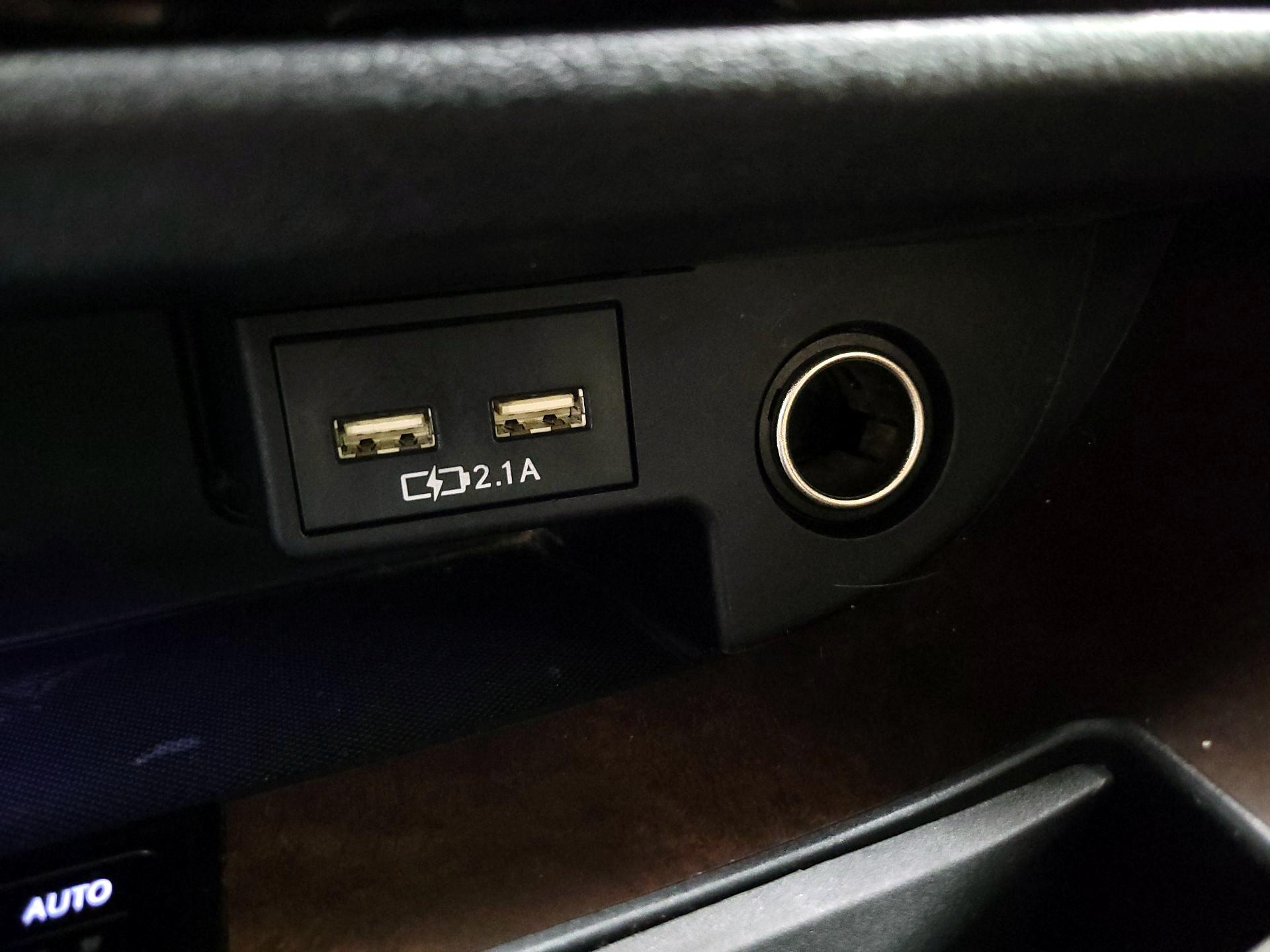 Thumbnail: 2020 Lexus RX - 18