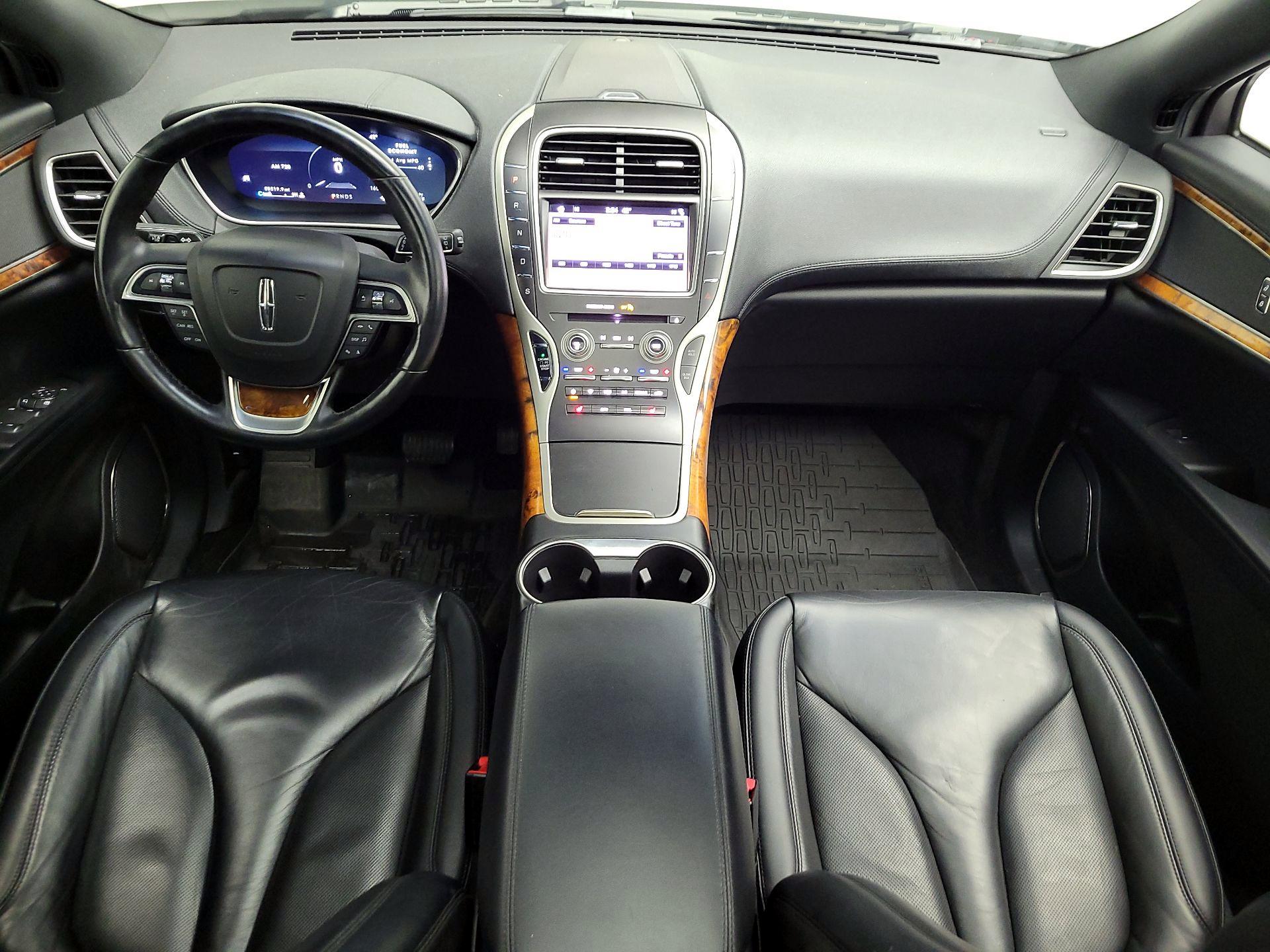 Thumbnail: 2019 Lincoln Nautilus - 9