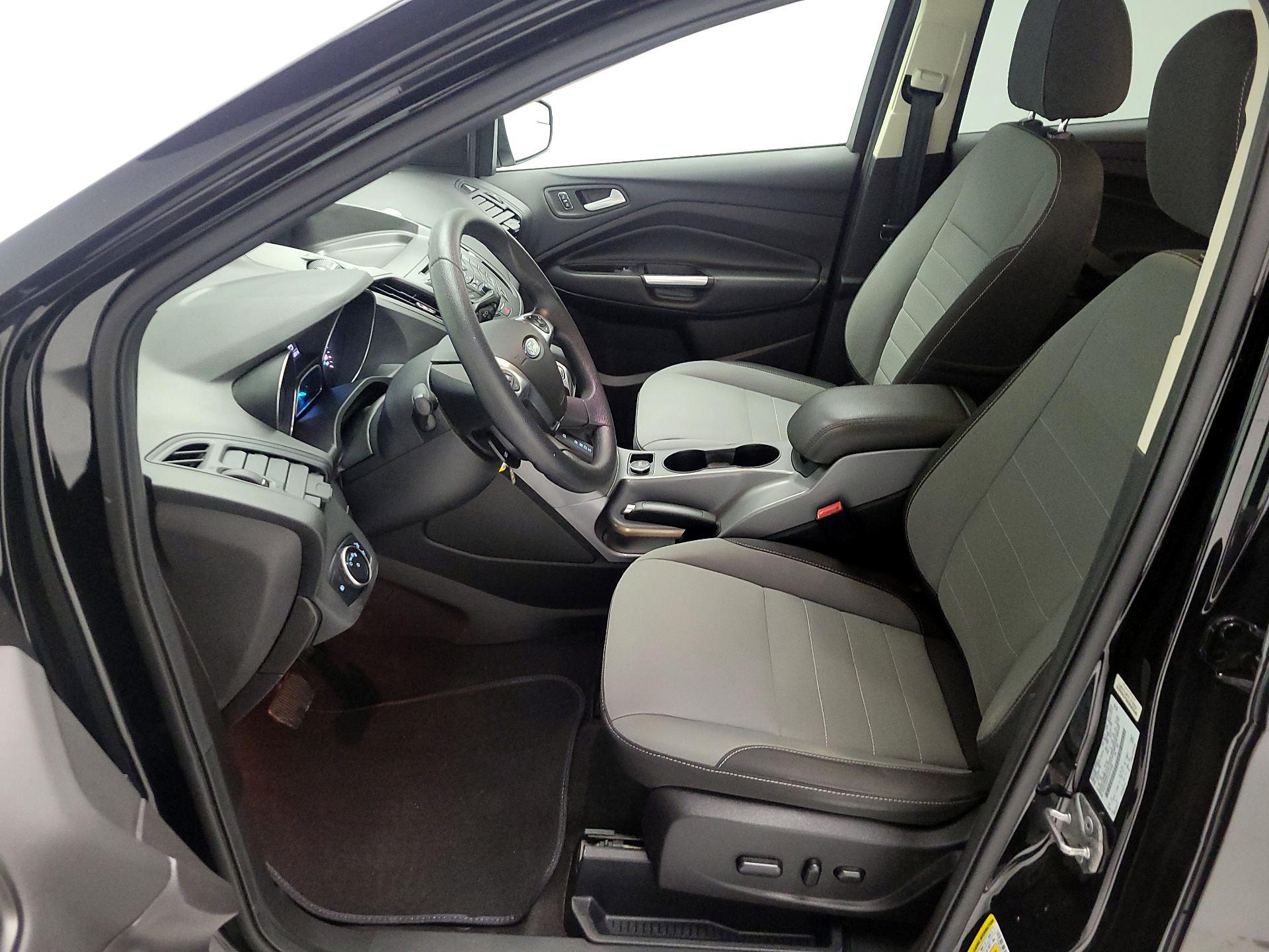 Thumbnail: 2016 Ford Escape - 11