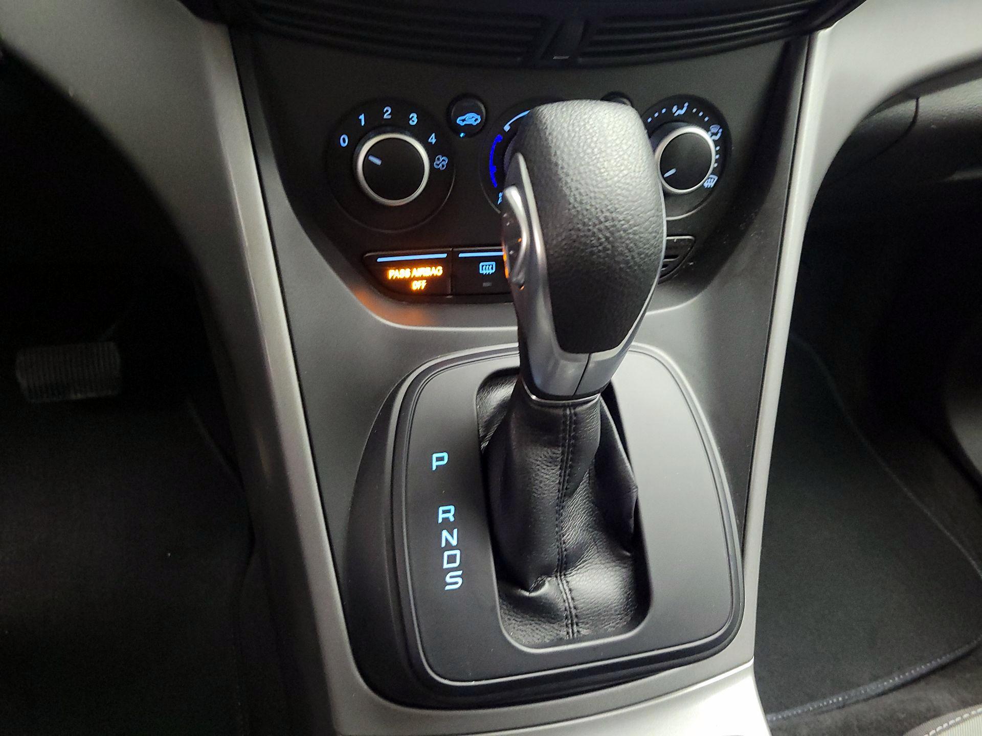 Thumbnail: 2016 Ford Escape - 17