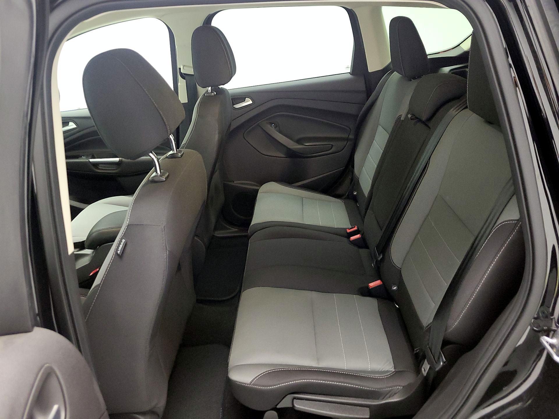 Thumbnail: 2016 Ford Escape - 19