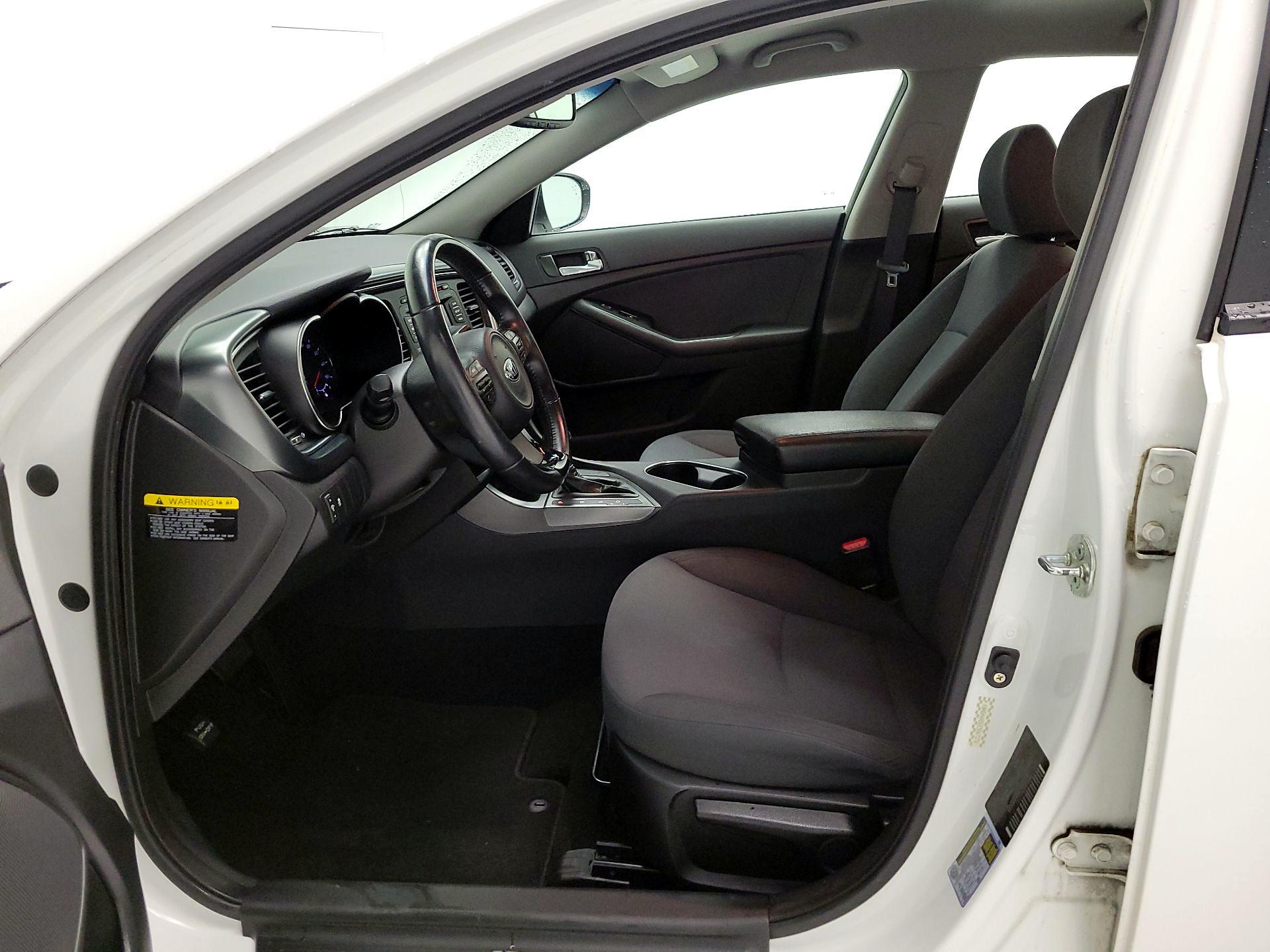 Thumbnail: 2014 Kia Optima - 11