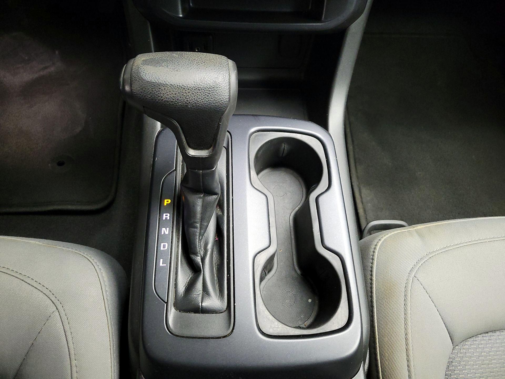 Thumbnail: 2019 Chevrolet Colorado - 16