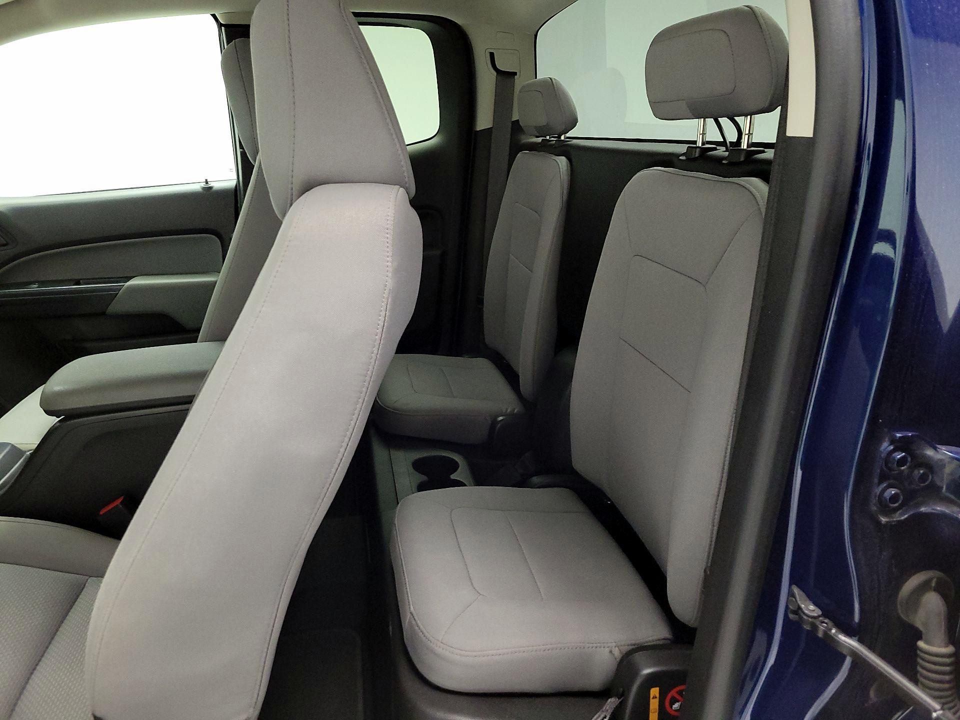 Thumbnail: 2019 Chevrolet Colorado - 18