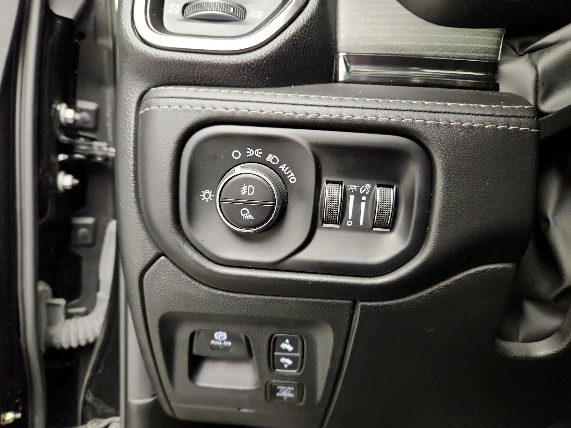 Thumbnail: 2023 RAM 1500 - 13