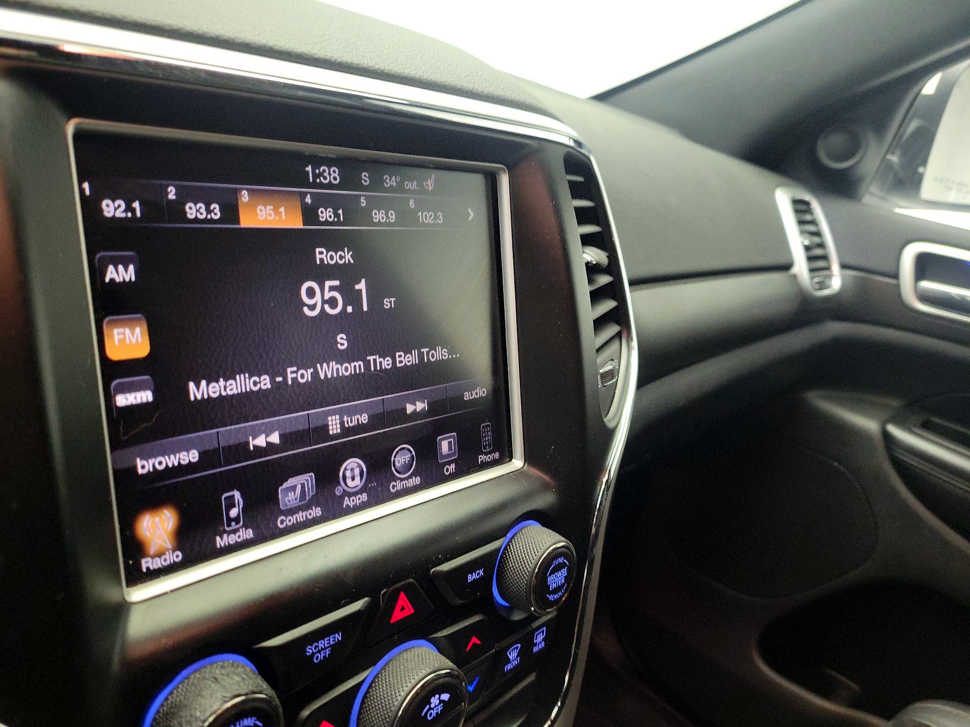 Thumbnail: 2015 Jeep Grand Cherokee - 15