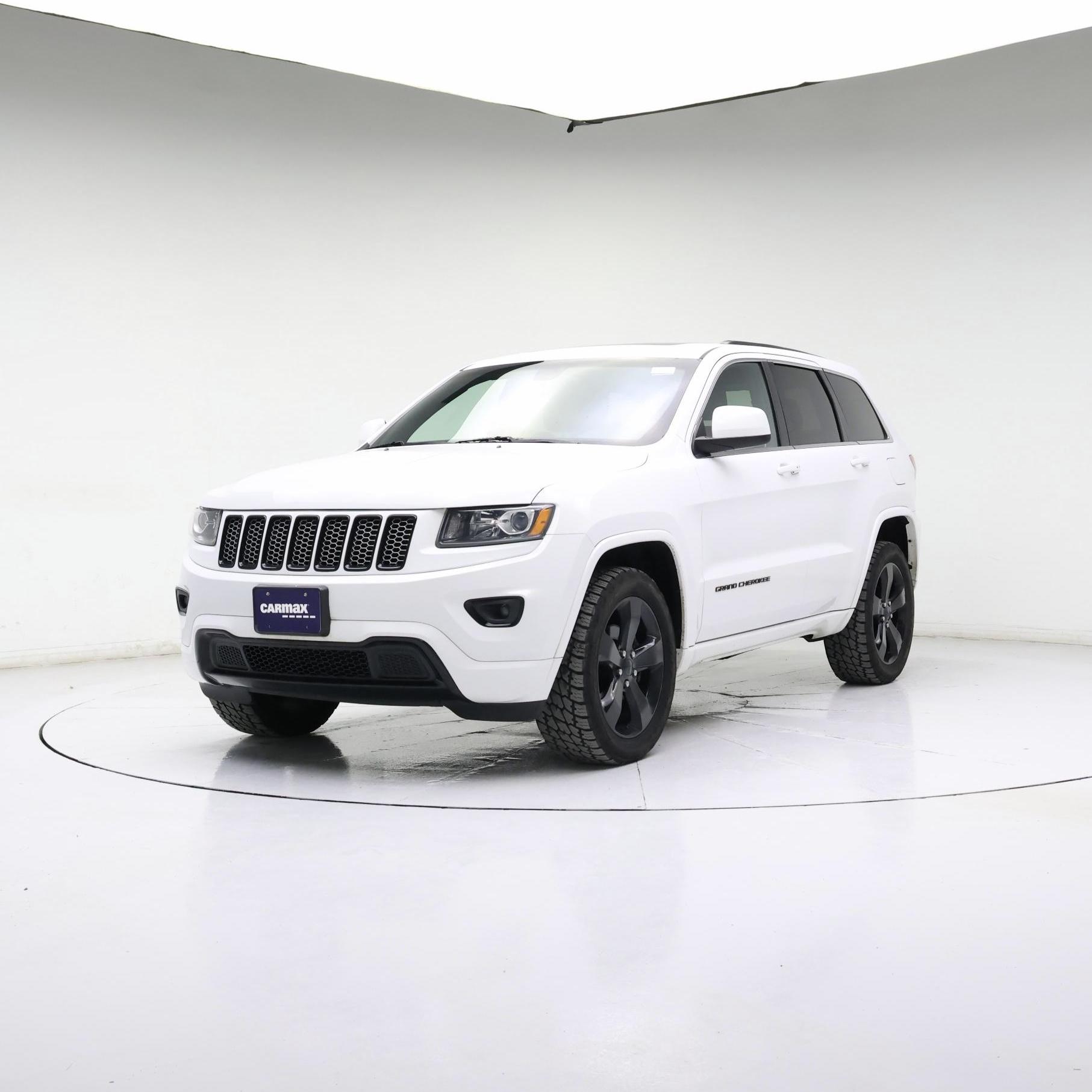 Thumbnail: 2015 Jeep Grand Cherokee - 4