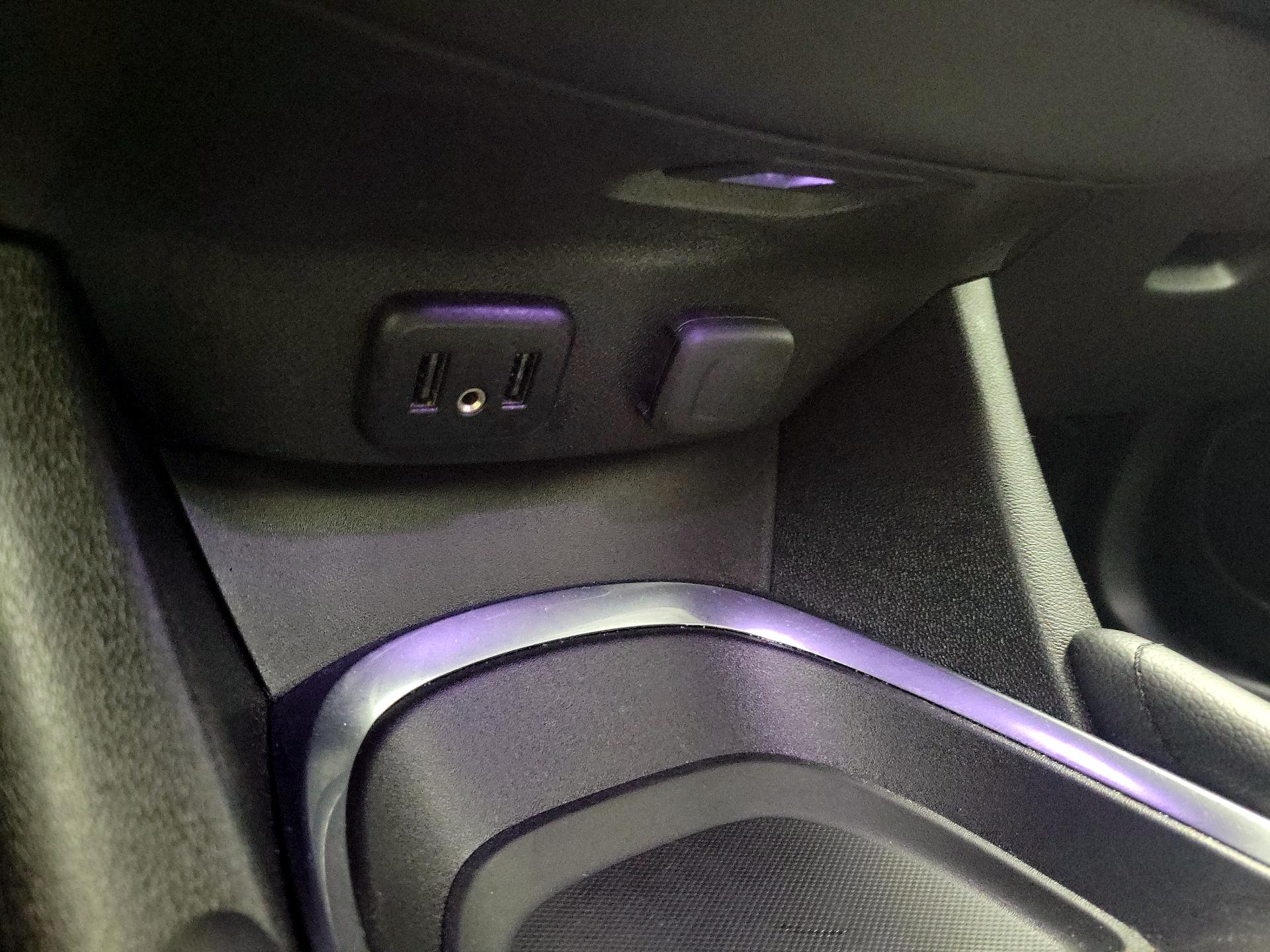 Thumbnail: 2017 Chevrolet Malibu - 18