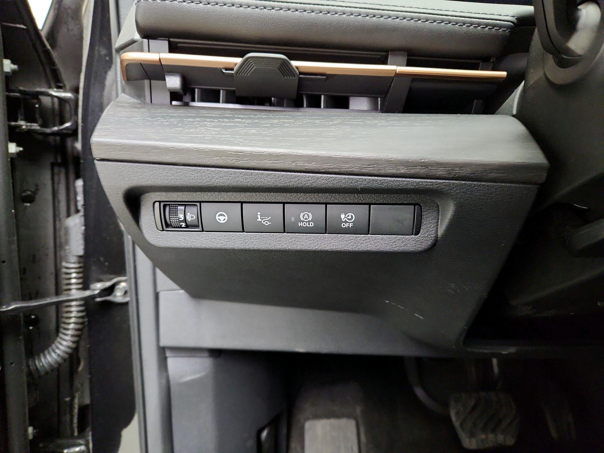 Thumbnail: 2024 Nissan Ariya - 13