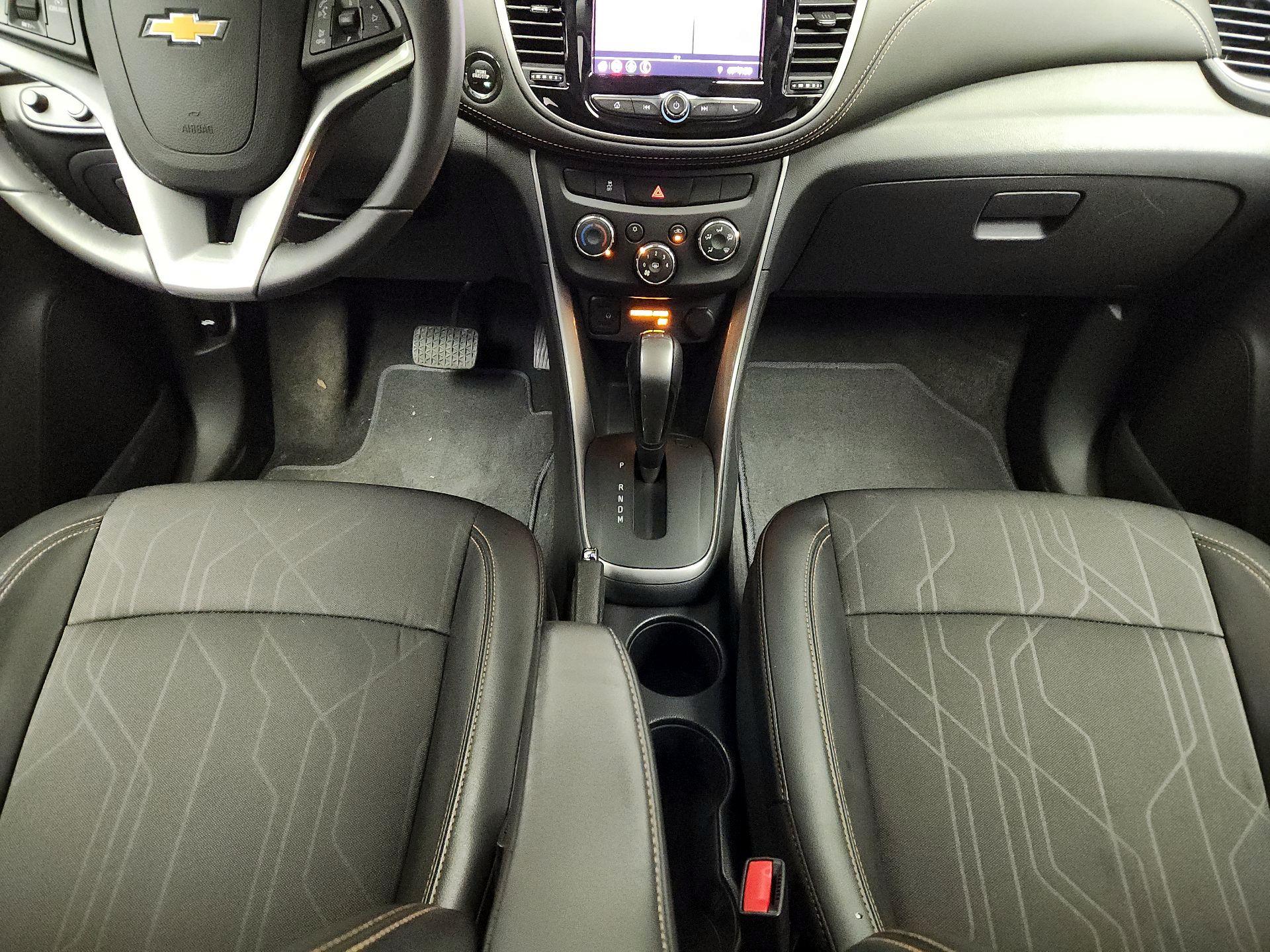 Thumbnail: 2021 Chevrolet Trax - 17